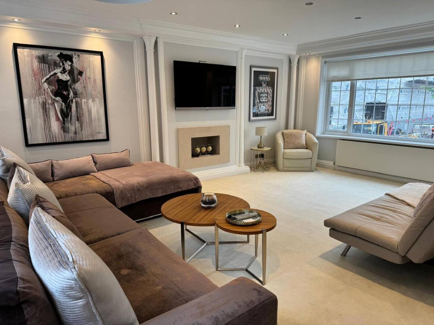 4million Pound Large Mayfair House 1600 Sq Ft Sleeps 6 Apartment *