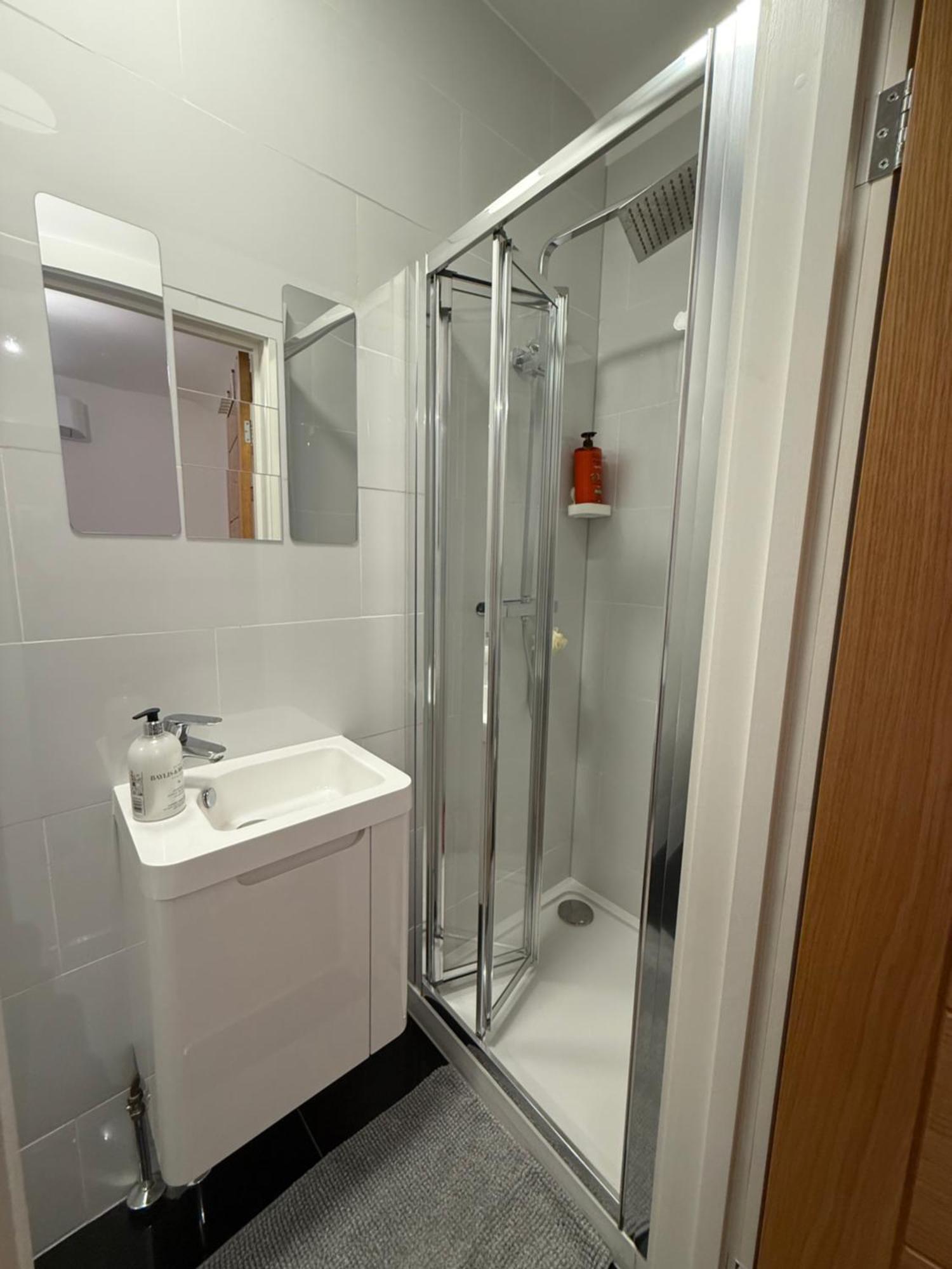 Holiday home Beautiful 5 Bedroom House In