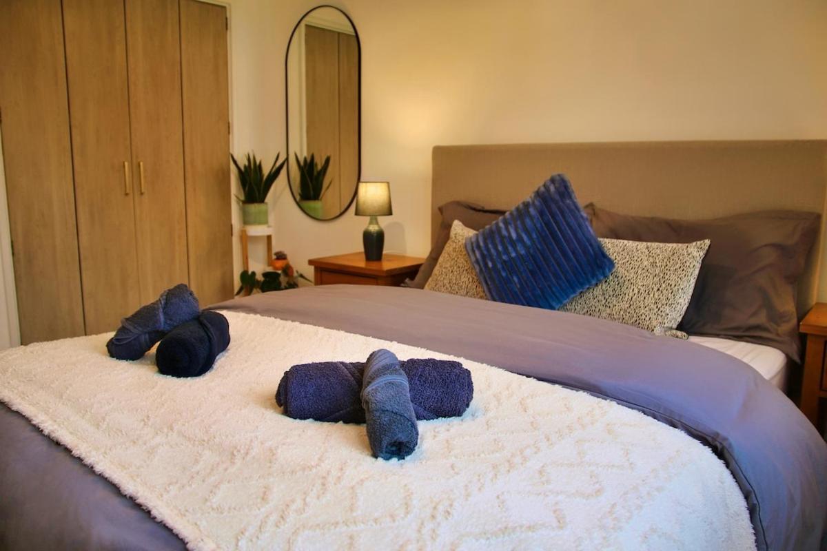 Contractor-friendly 3-bed Apartment London