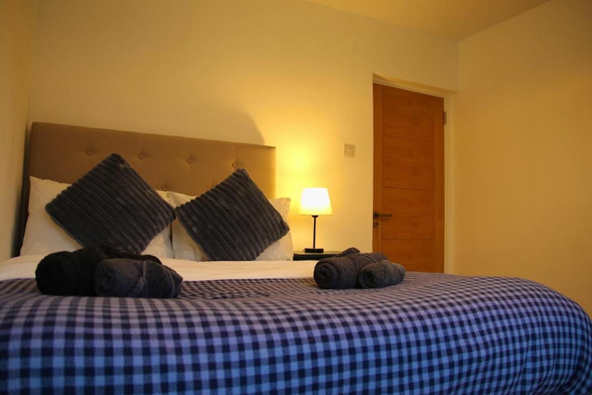 Contractor-friendly 3-bed London