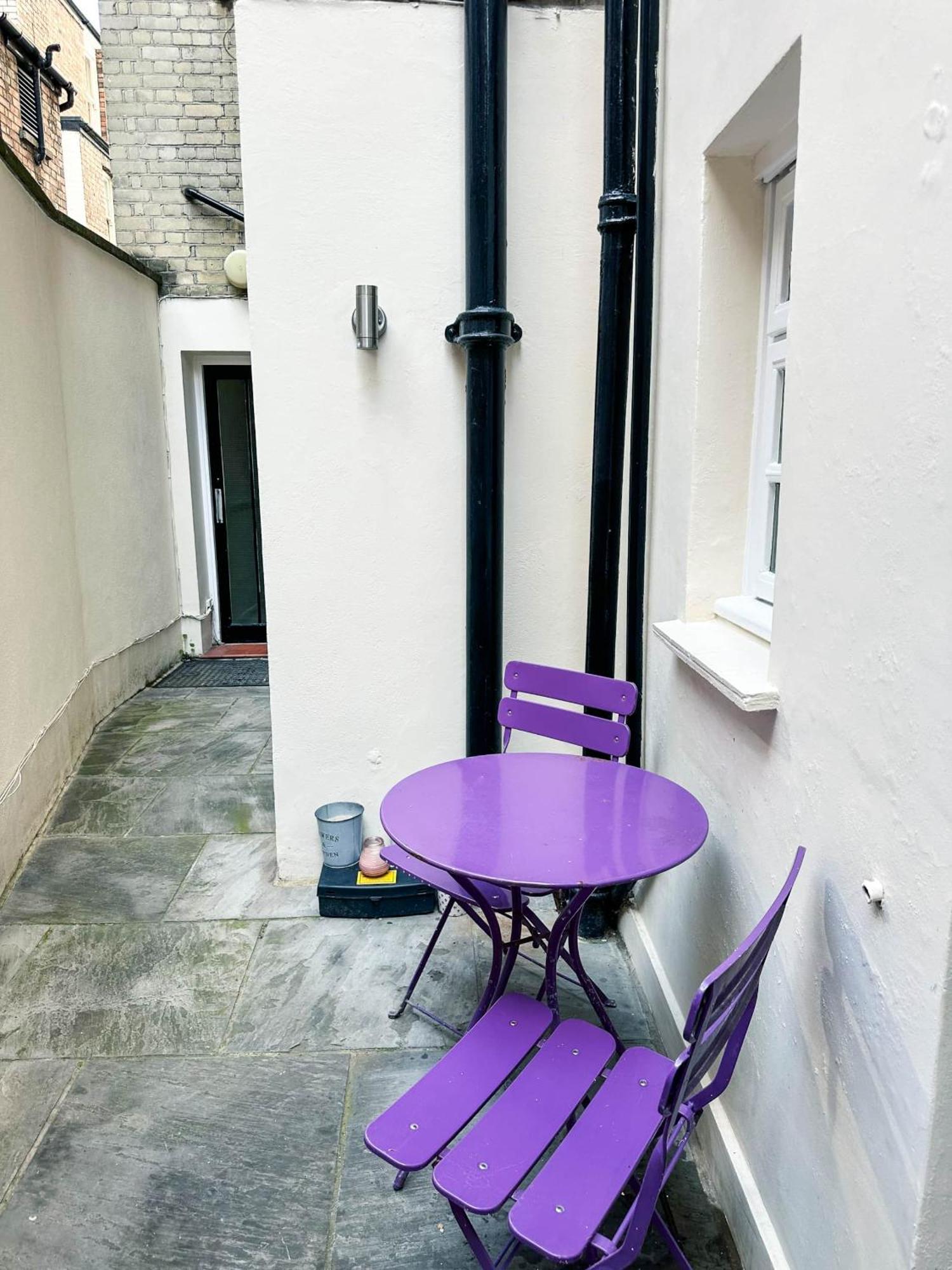 Londwell, Sloane Square & Belgravia Private Terrace Boutique Apartment *