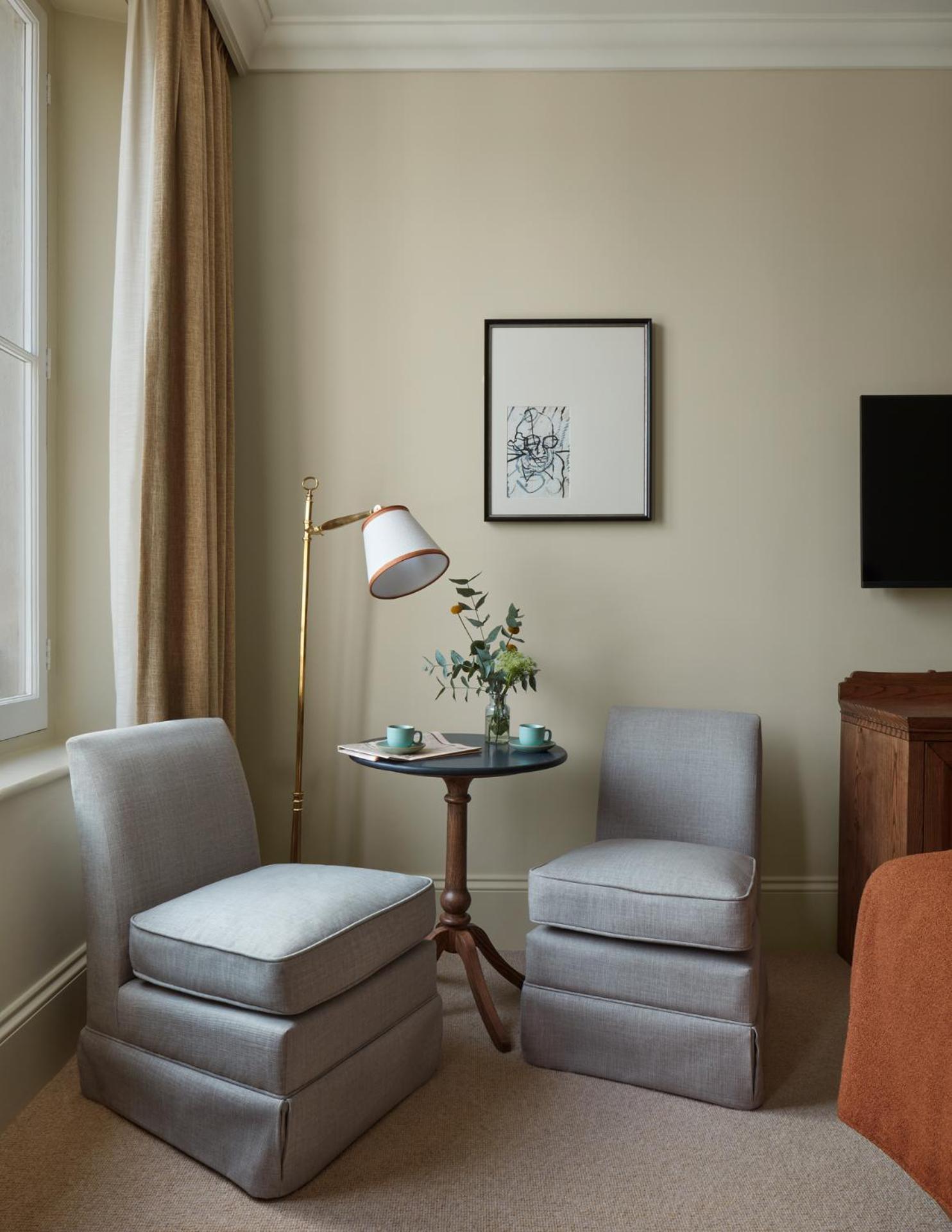 Hotel Miiro Templeton Garden London