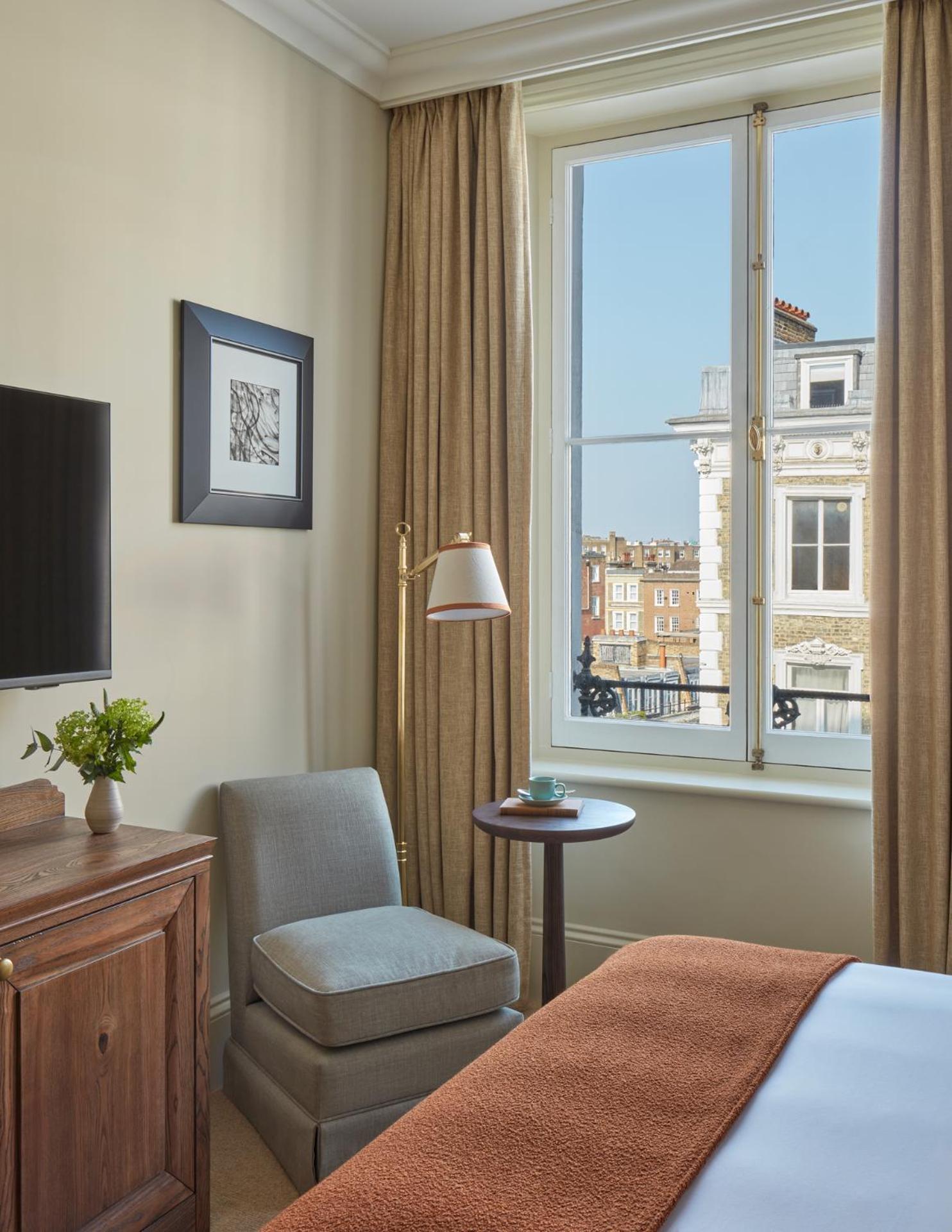Miiro Templeton Garden 4* London