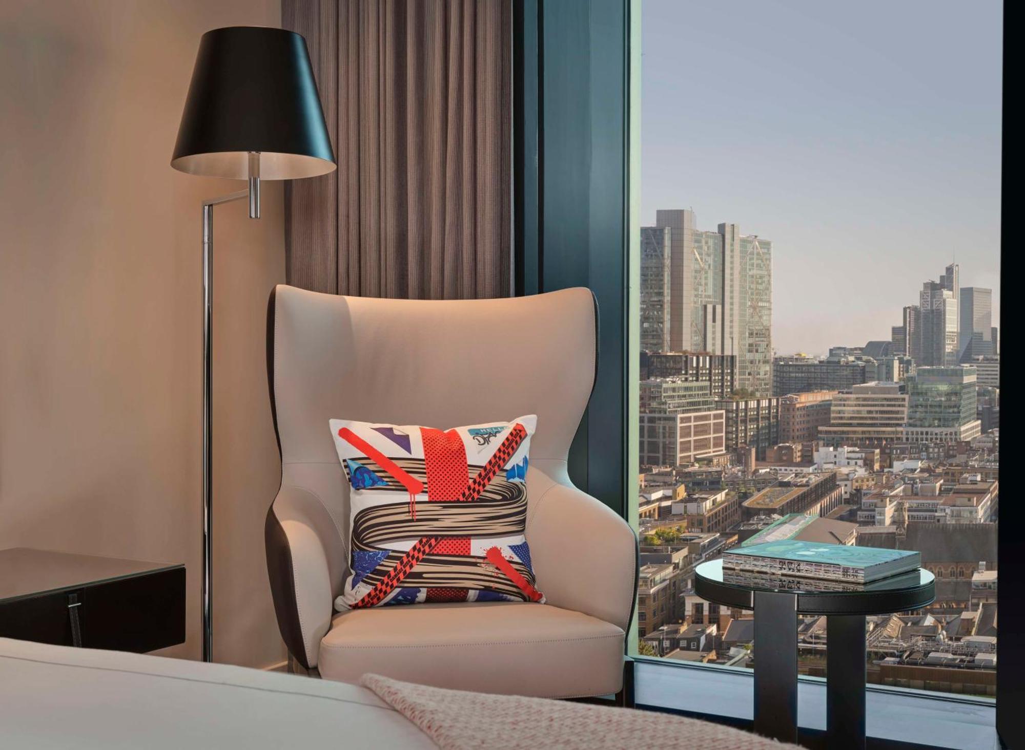 Art'otel Hoxton, Powered By Radisson