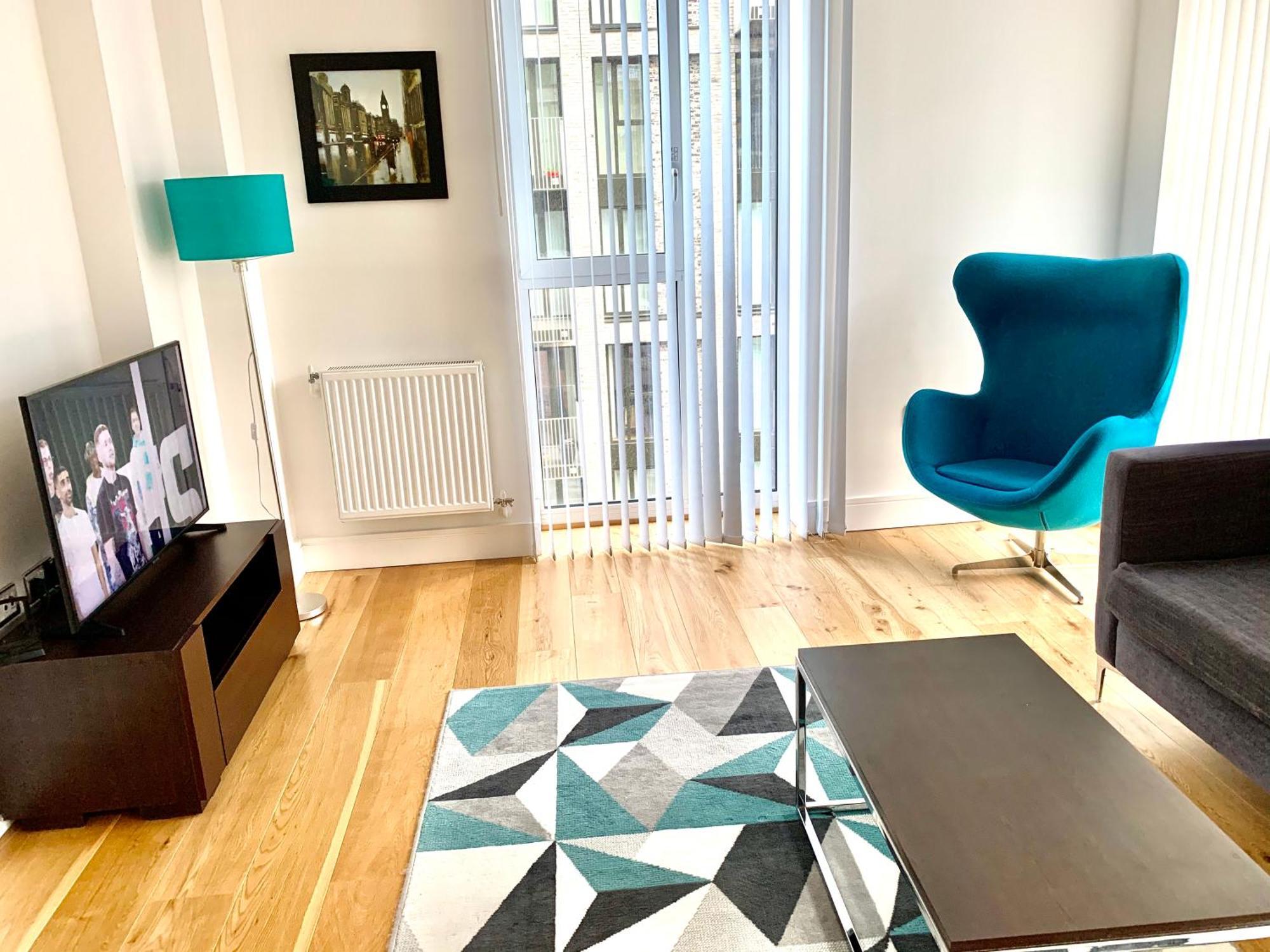 Modern Excel 2 Bedrooms 2 Bathrooms, Parking, Kitchen, Lounge, Balcony Apartamento