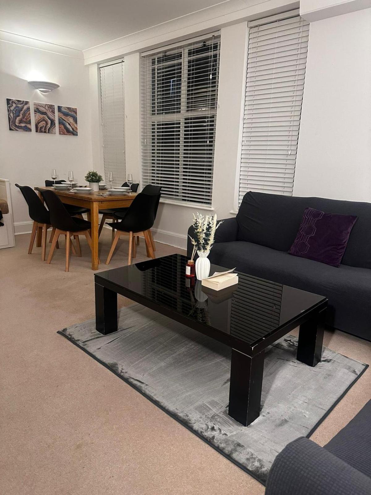 Lux Apartment London