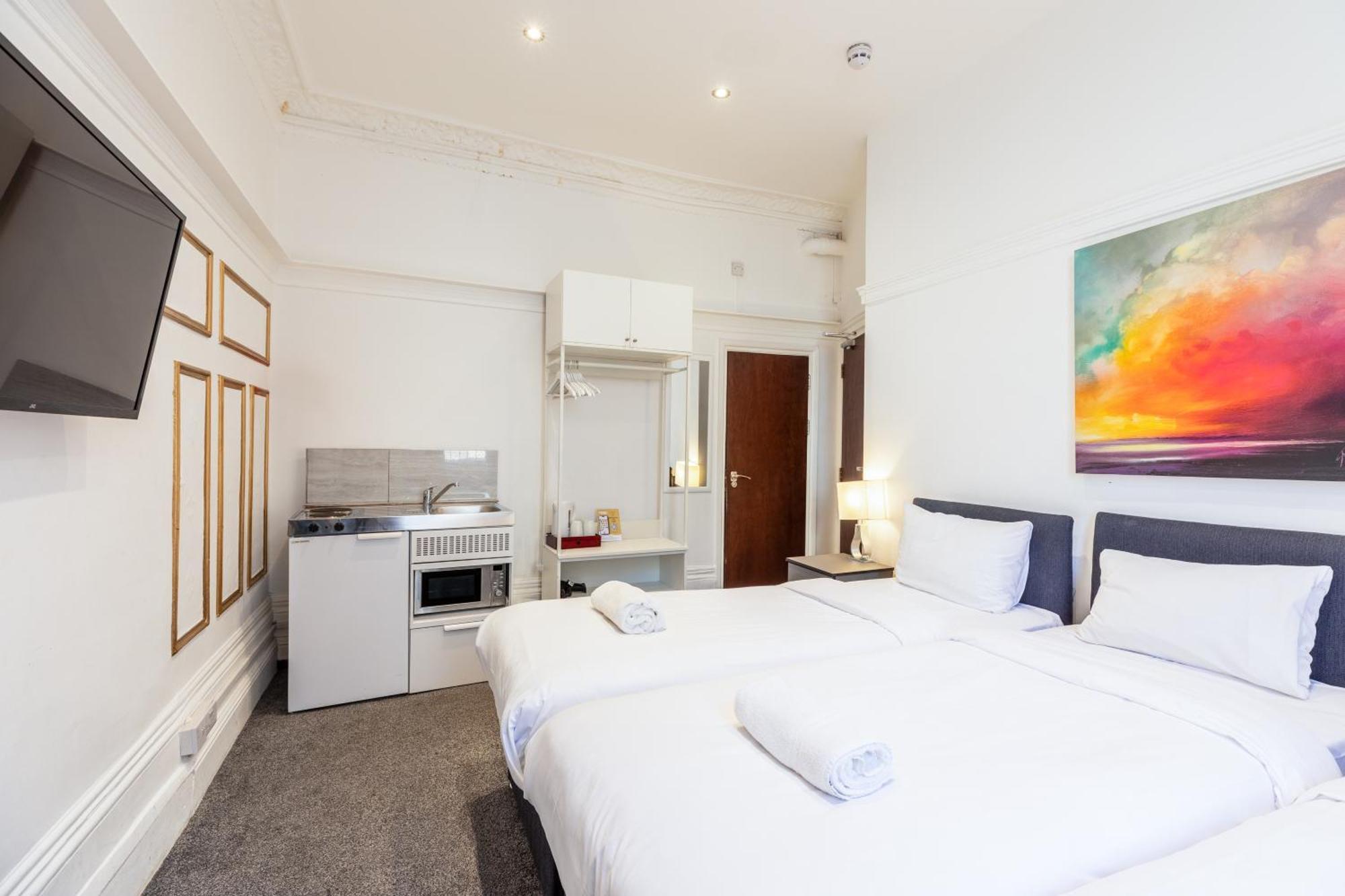 The Chapter - Hyde Park Hotel
