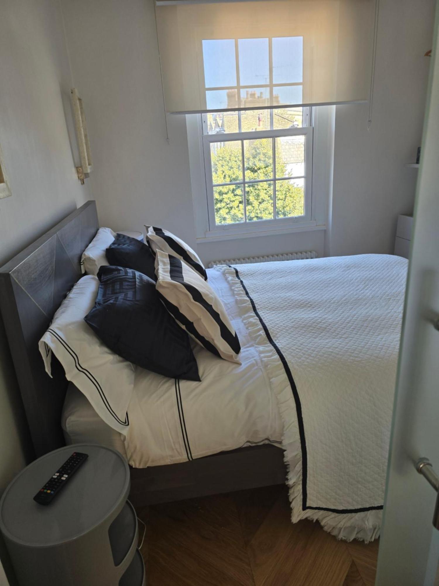 Camden Apartment *