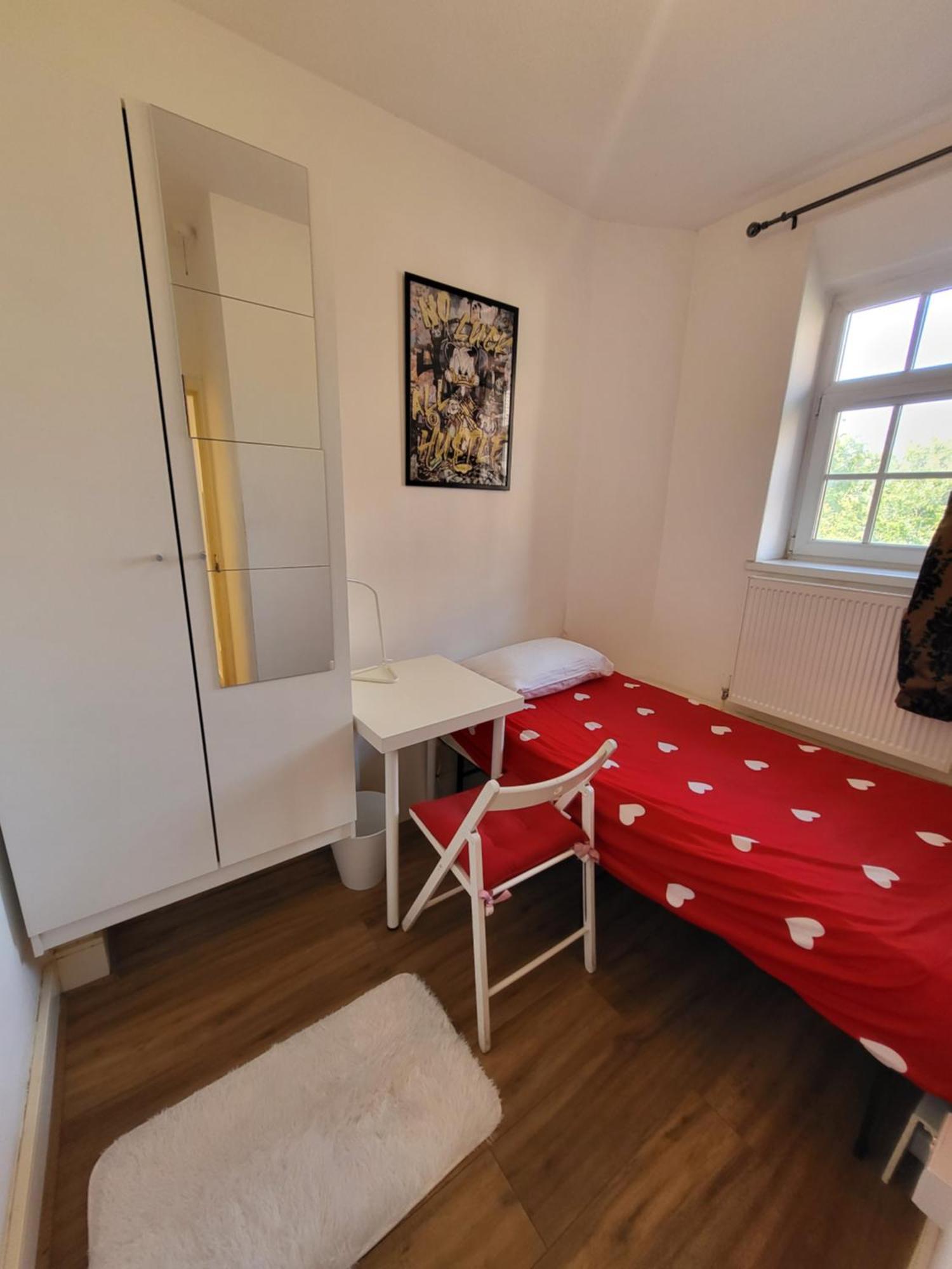 Apartment Marvellous For 8 People In Battersea - Zone 1, 3 Min Walking From The Main Station London