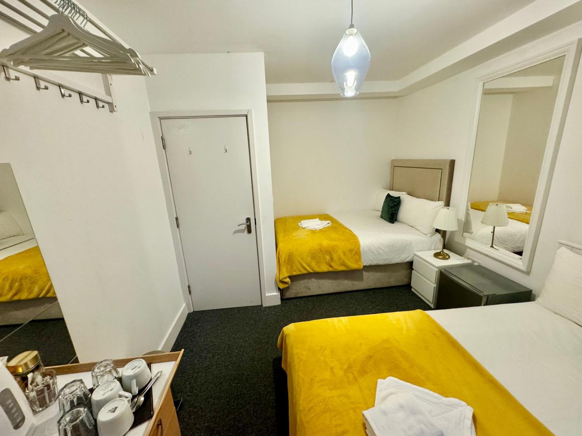 Euston Station Private 106 1 London