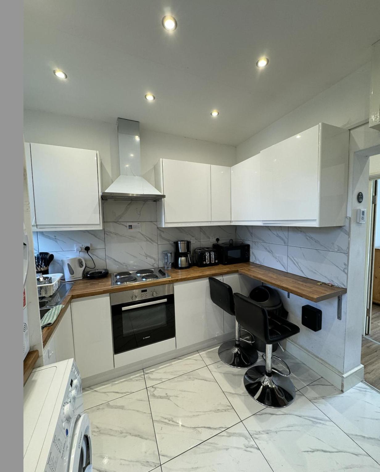Marvellous For 8 People In Battersea - Zone 1, 3 Min Walking From The Main Station Apartment London