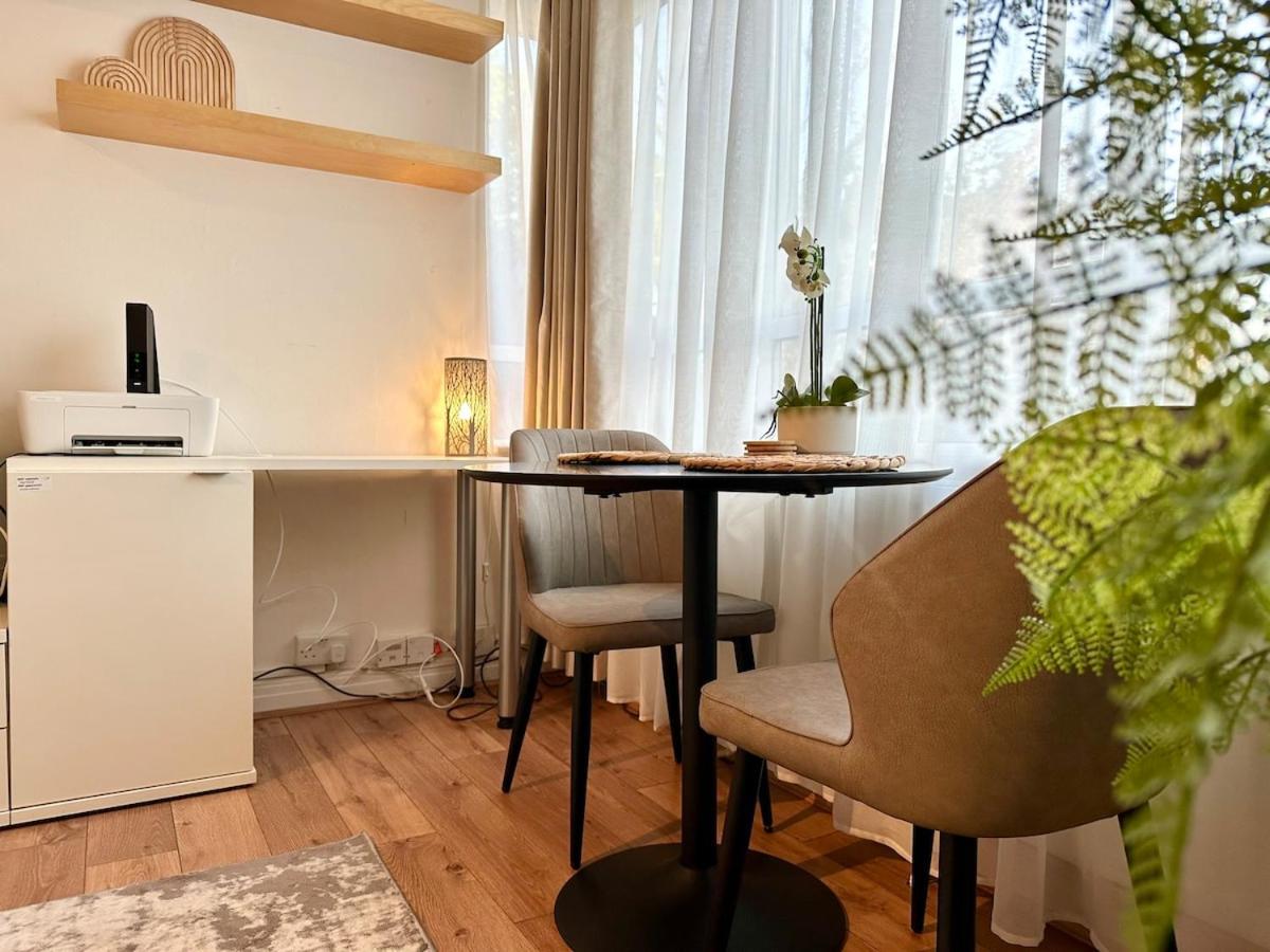 Apartment Beautiful Flat Chiswick London
