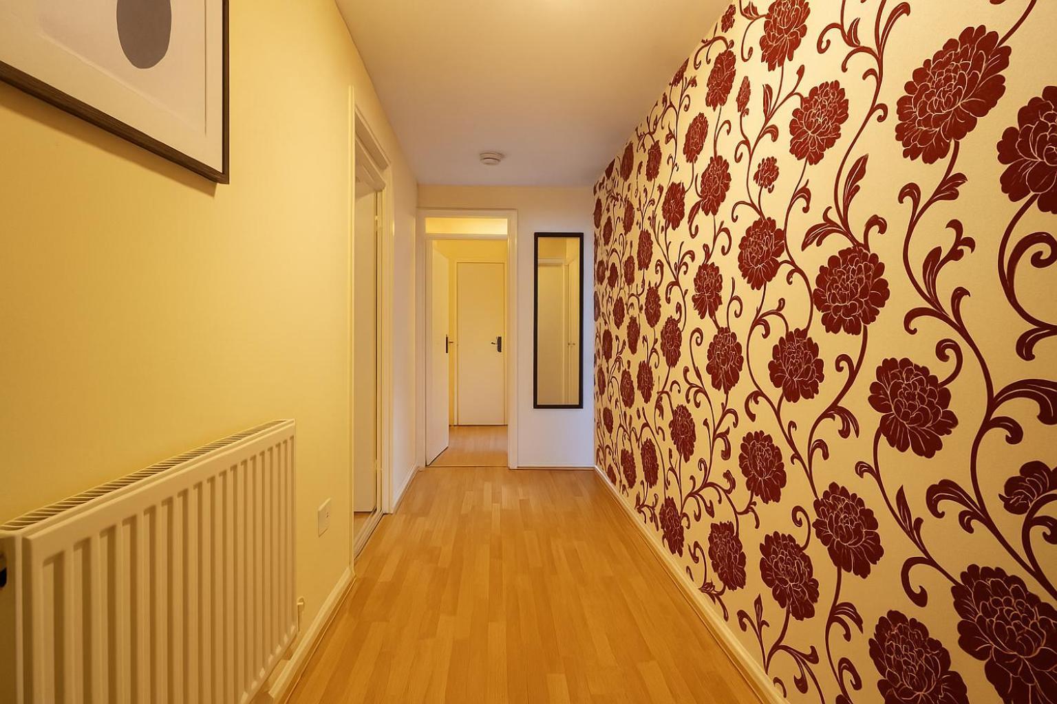 Luxury 2br 5 Mins To Bridge & Tube Apartment *