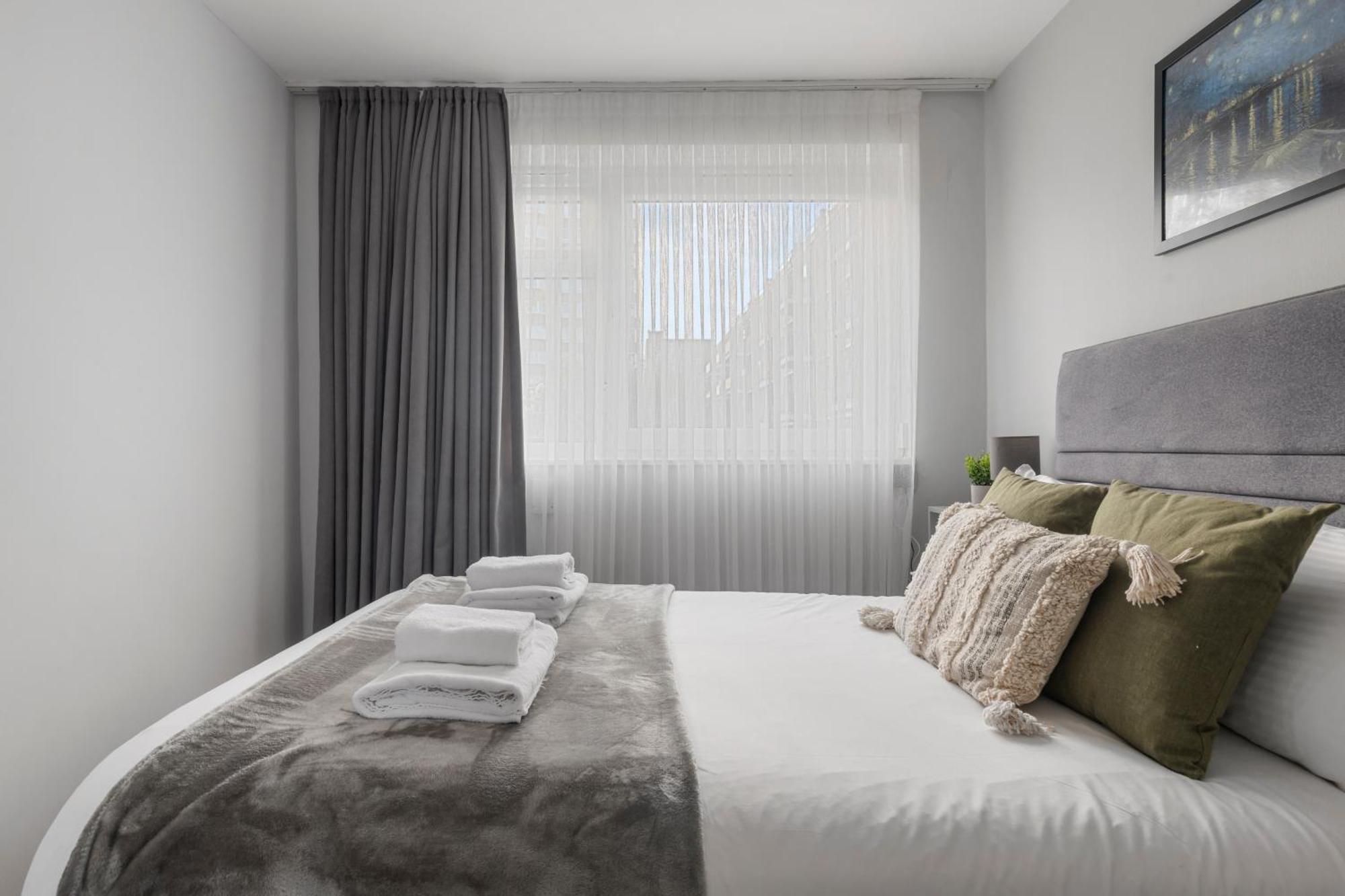 Monthly For 3-bedroom Only 5 Minutes To Hoxton Station Apartment London