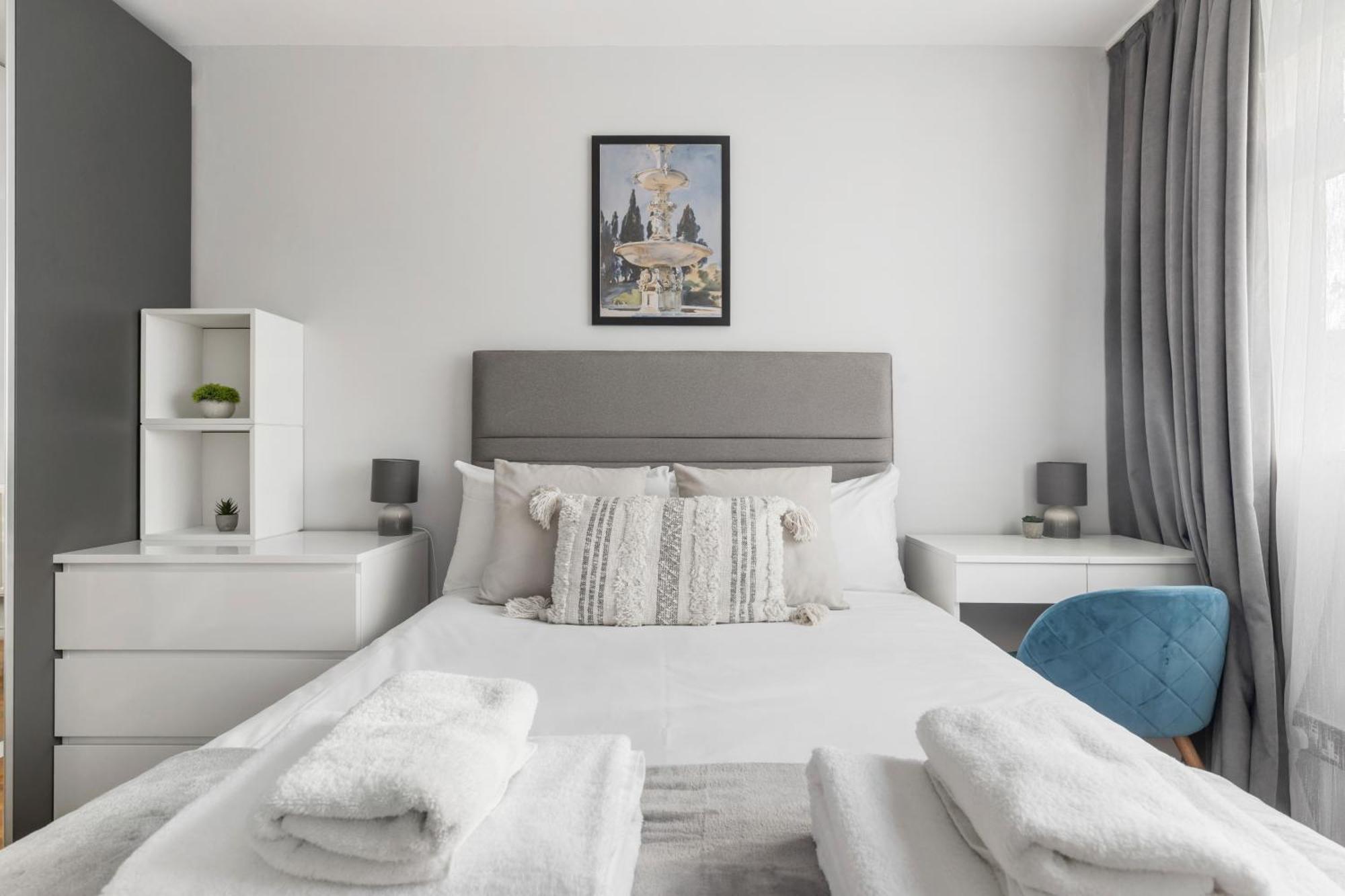 Apartment Monthly For 3-bedroom Only 5 Minutes To Hoxton Station London