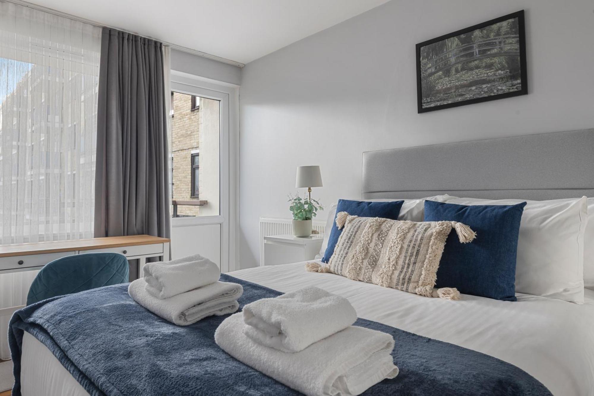 Apartment Monthly For 3-bedroom Only 5 Minutes To Hoxton Station London