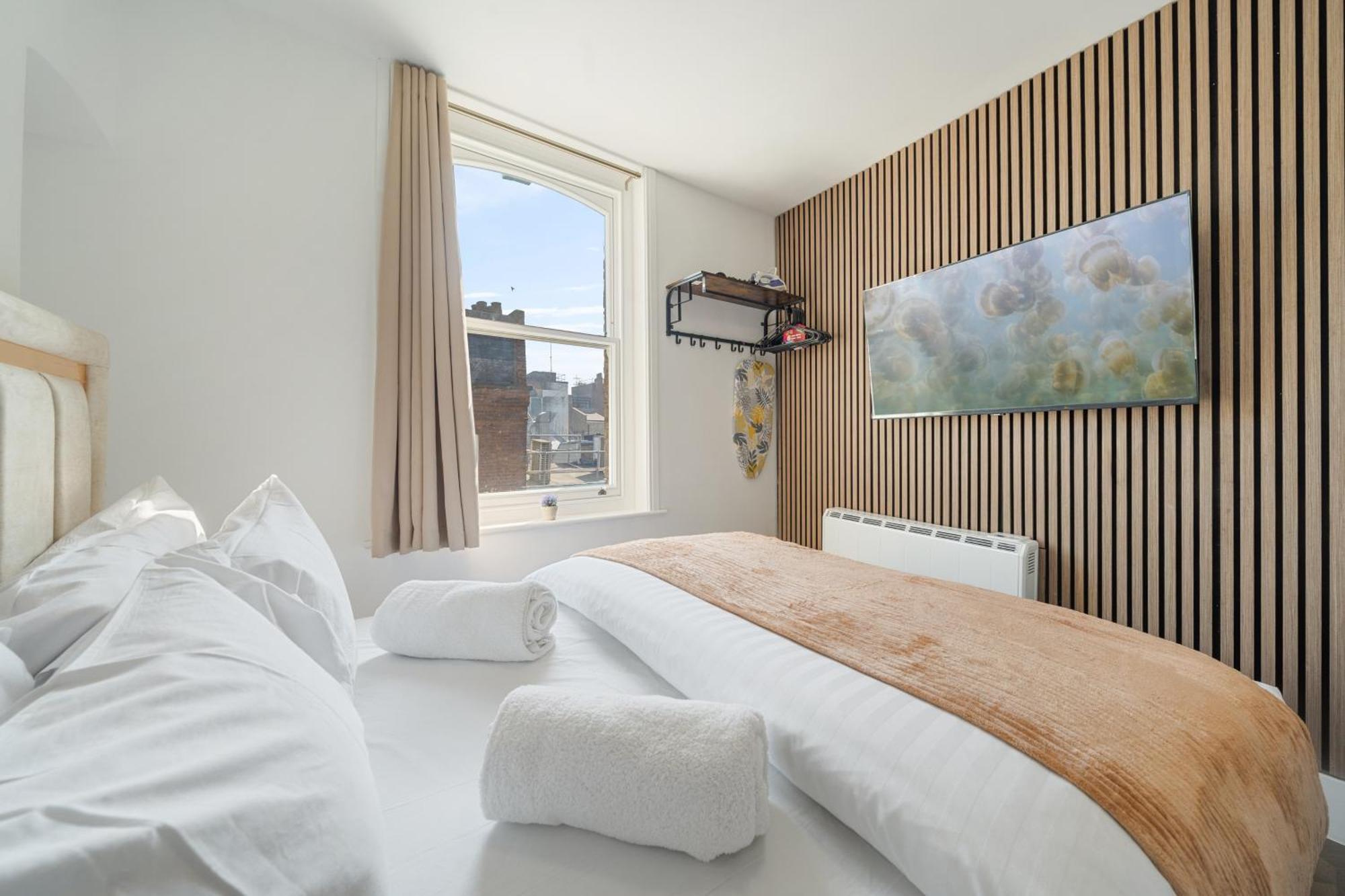 Chic & Cosy In The Heart Of Soho Walk To Everything 3gs Apartment