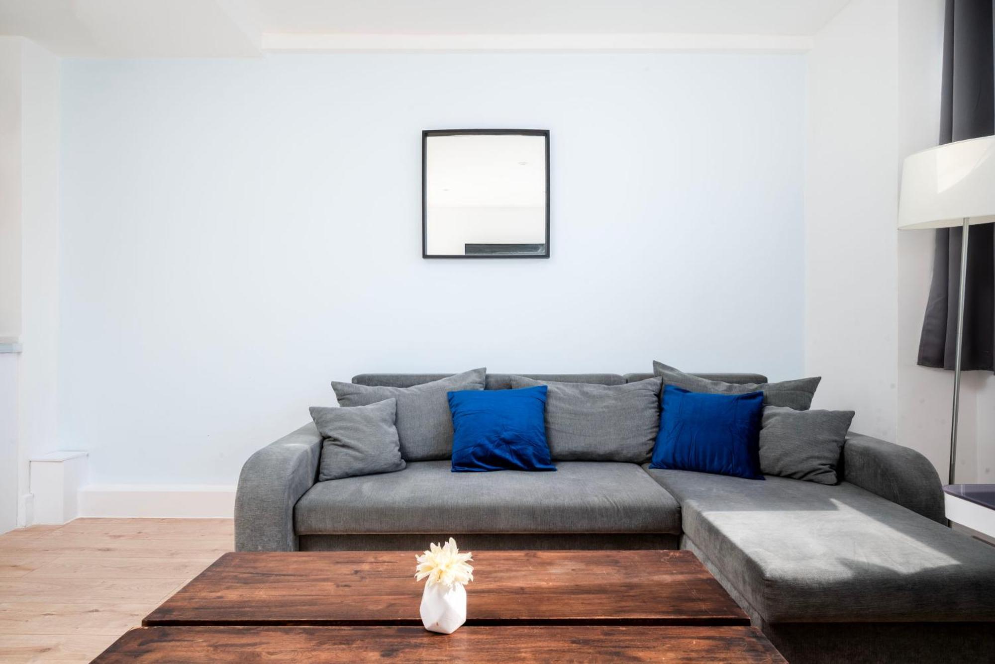 Berwick Street Apartment *