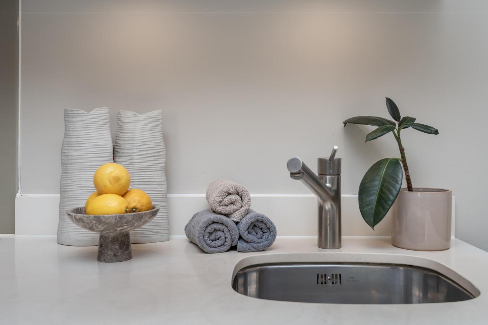 The Angel Residence, Sleeps 4 Apartment *