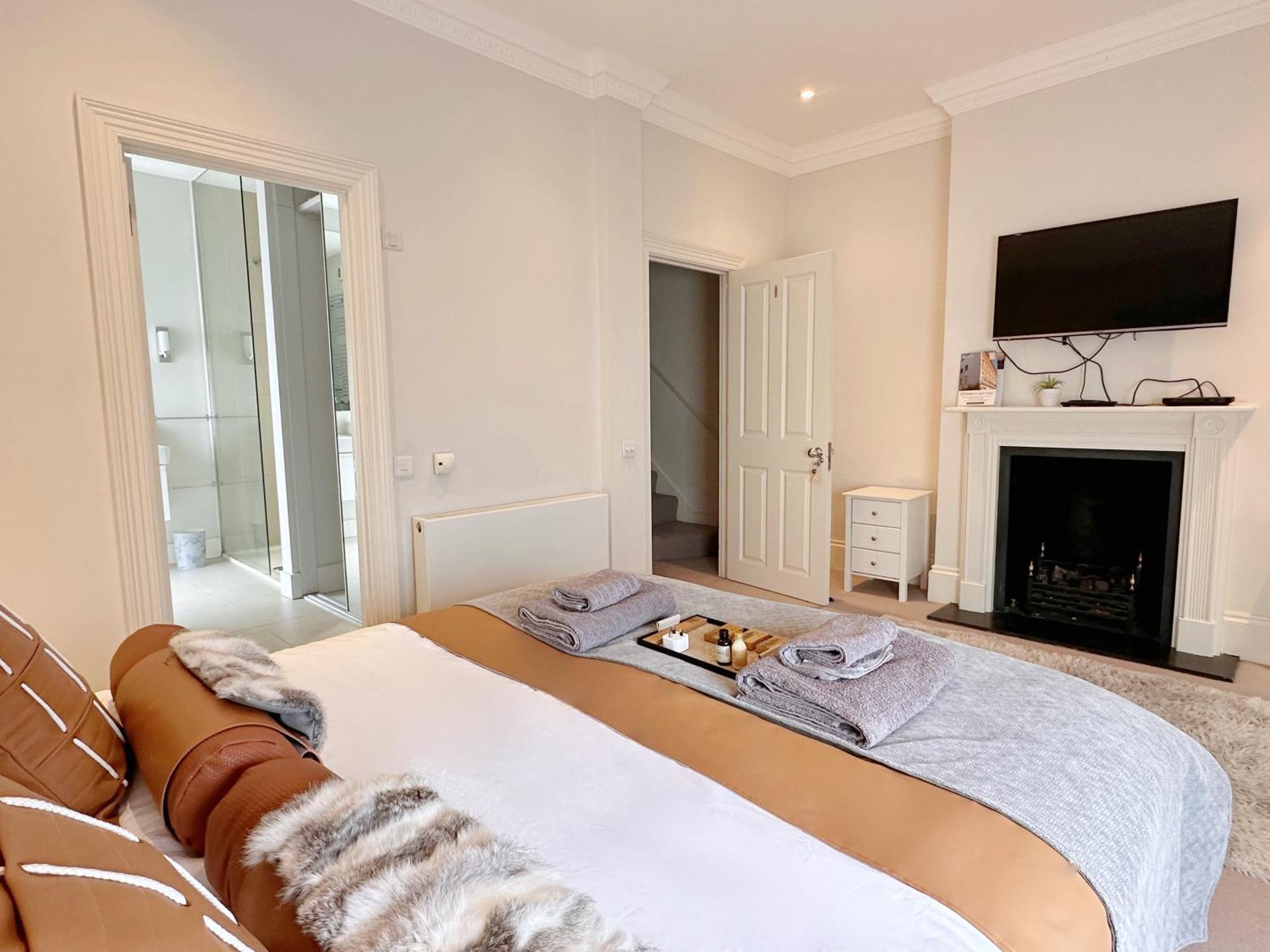 Pousada Spacious And Cosy 3brs 5f House In Heart Of