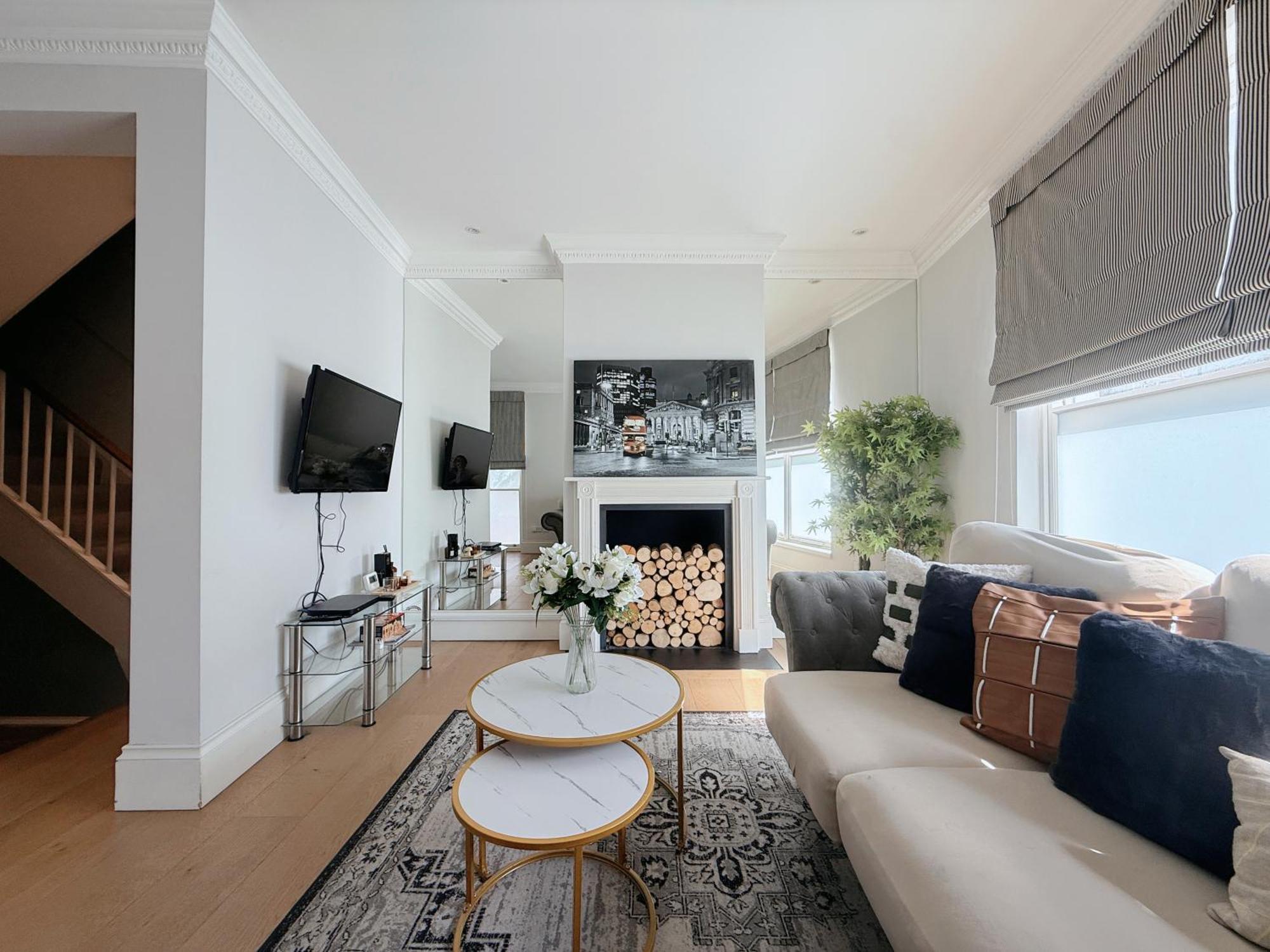Spacious And Cosy 3brs 5f House In Heart Of Pousada *