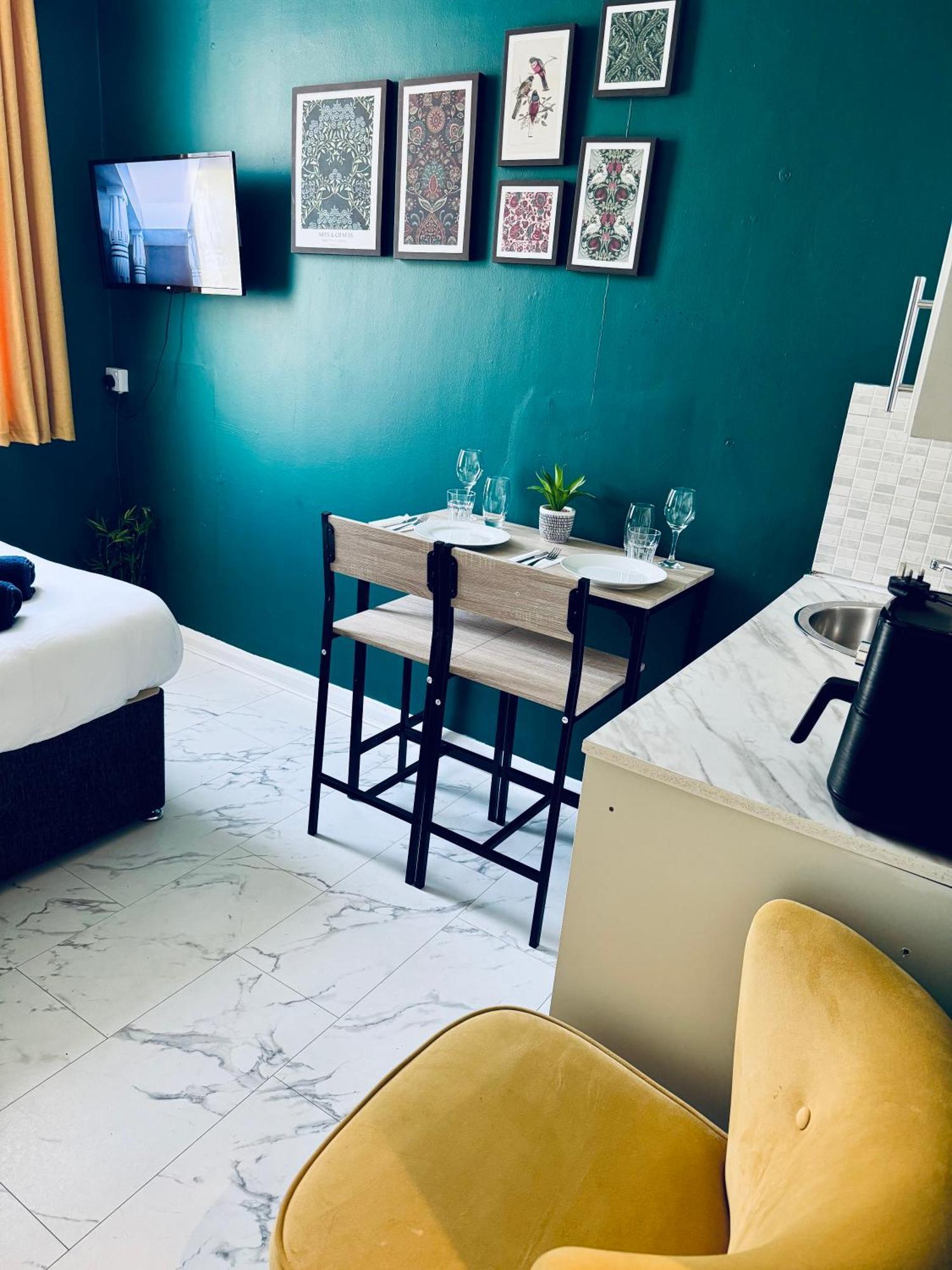 Private Flat In Centre * London