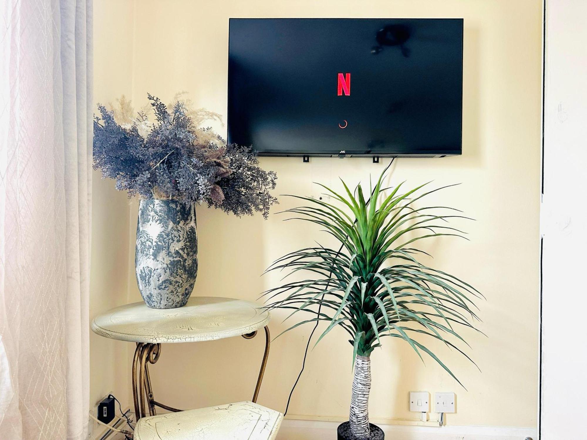 Notting Hill 2 Bedroom Cosy Apartment London