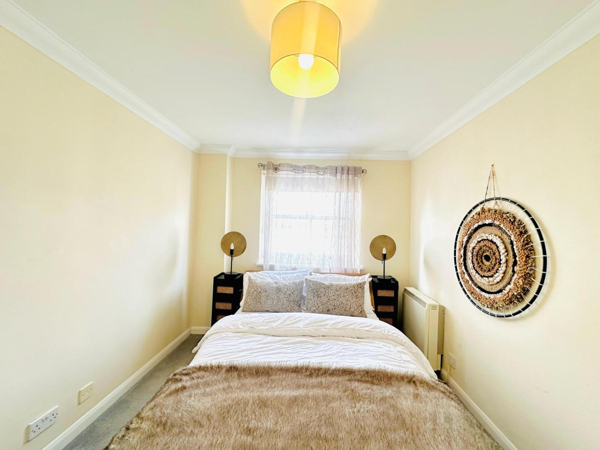 Notting Hill 2 Bedroom Cosy