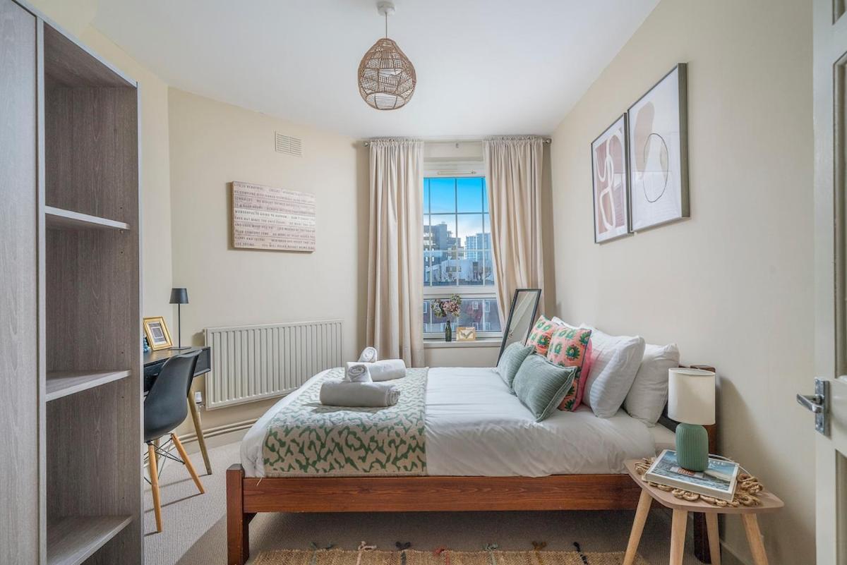 Stylish 1-bed Spitalfields - Sleeps 4 -zone 1