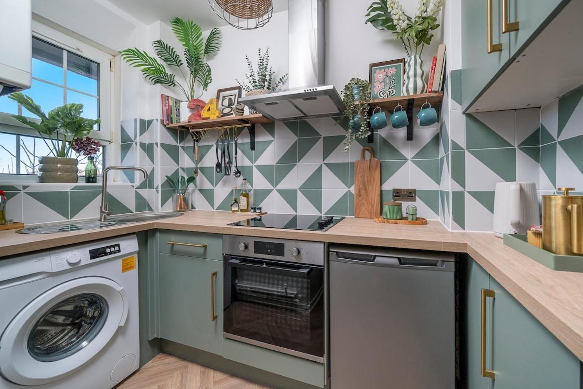 Stylish 1-bed Spitalfields - Sleeps 4 -zone 1 * London