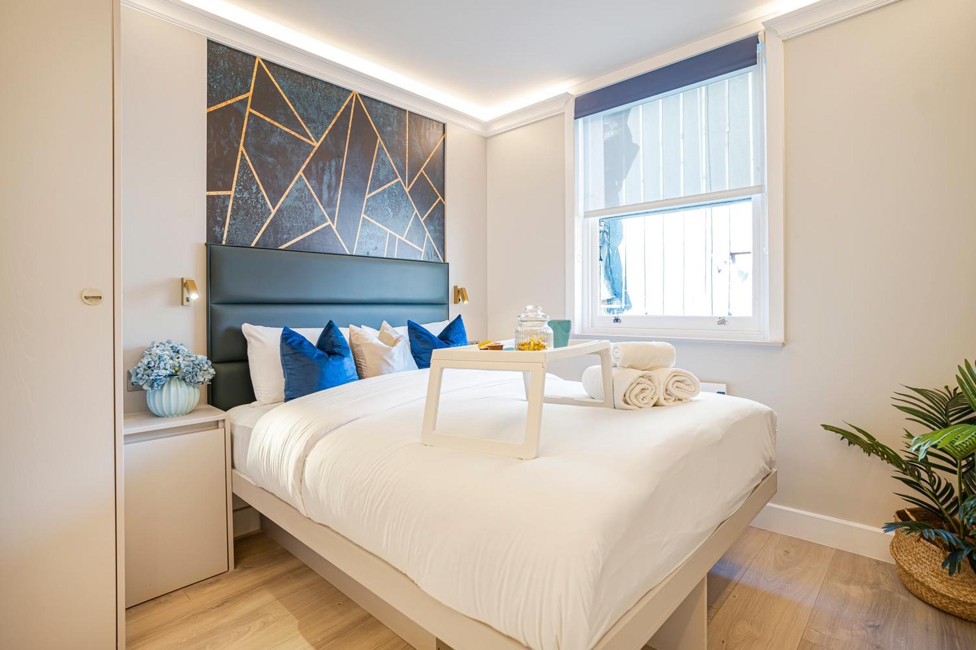 Apartment Modern Nw2 Self Check-in Pet Friendly London