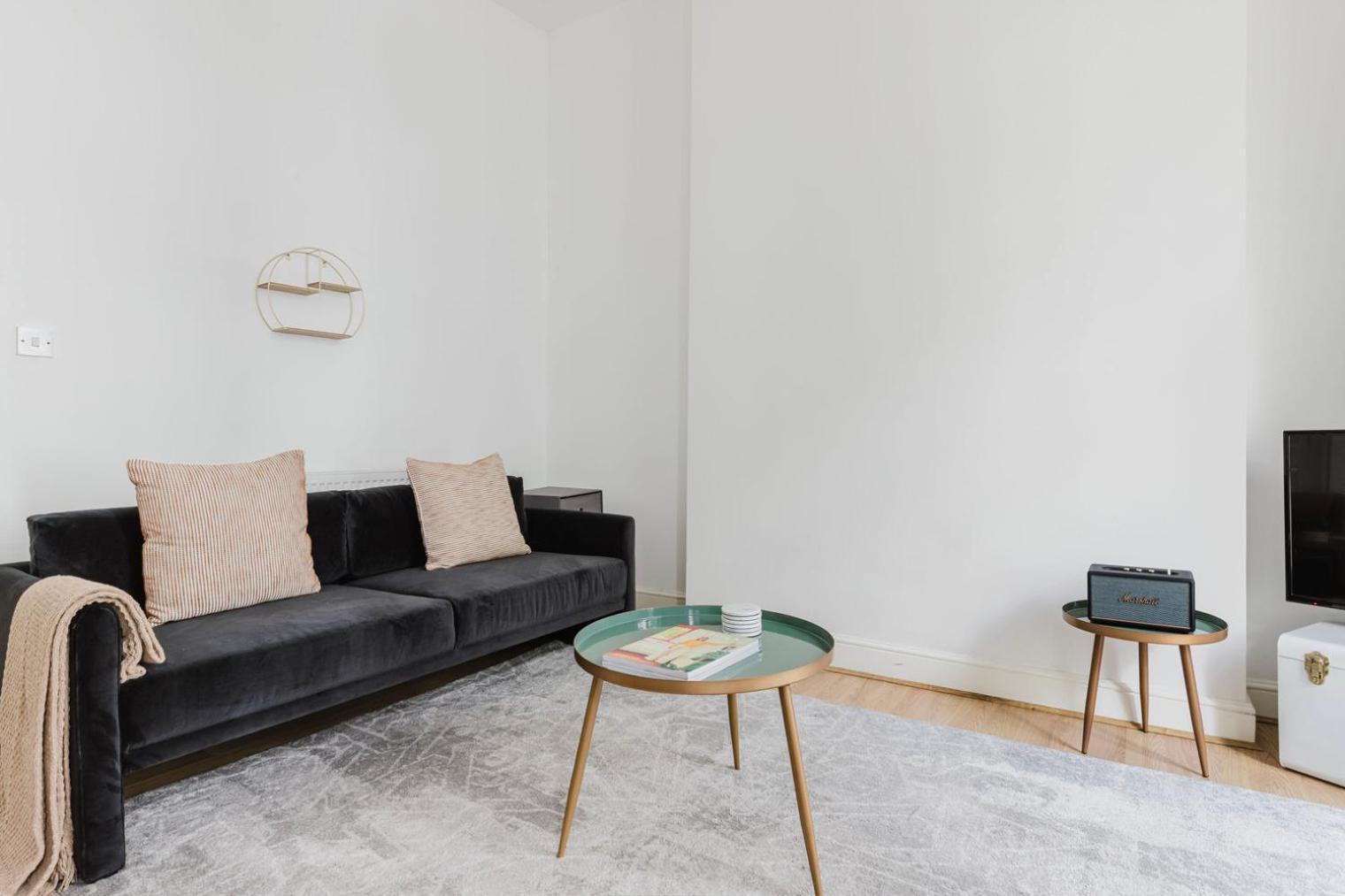 Blueground Camden Town Furnished Wd Lon-557 * London
