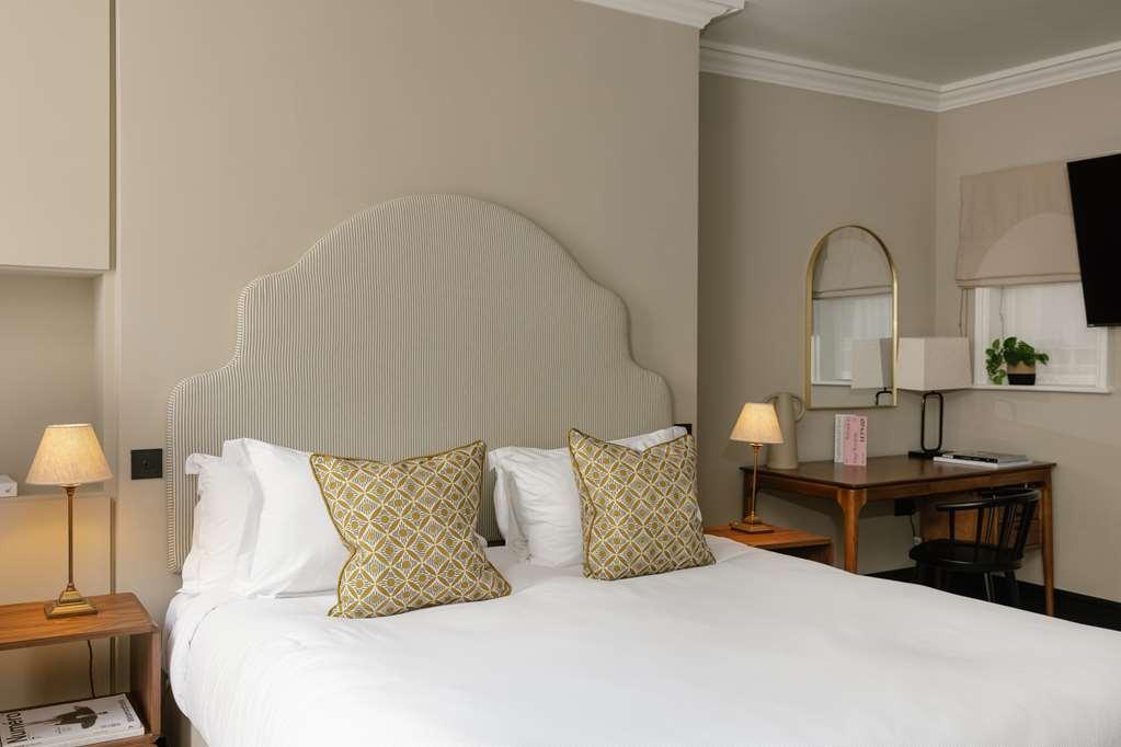 Hotel Native Kings Wardrobe London