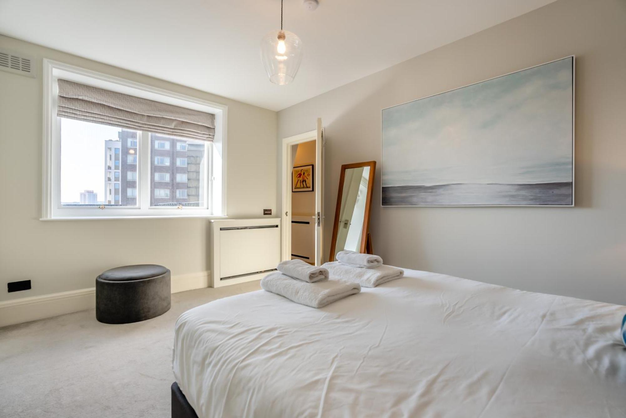 Strathmore Court Apartment *