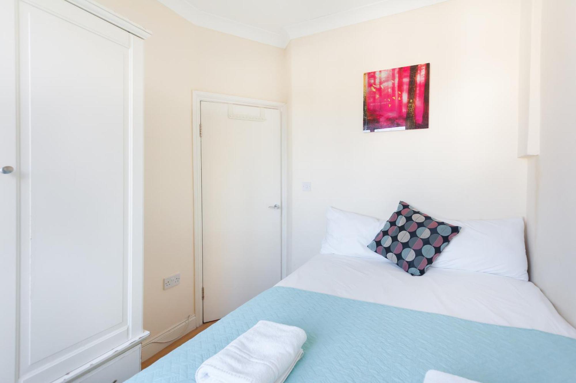 Euston Modern Apartment London