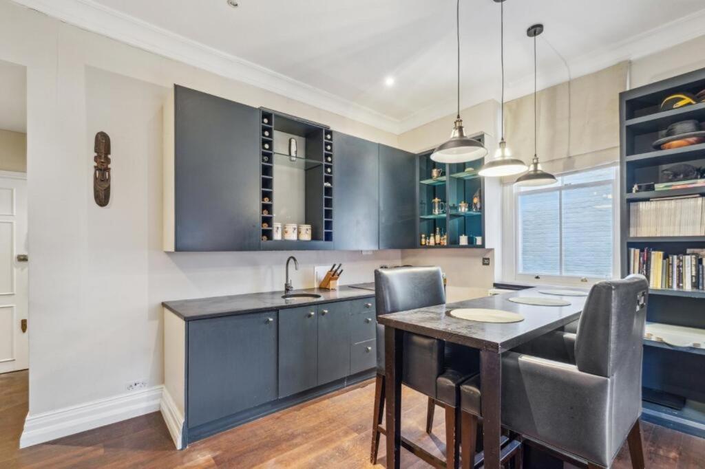Apartment Charming And Full Of Character *