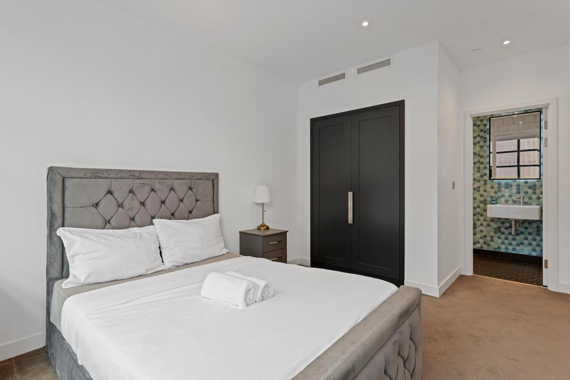 Apartment Excel Side *