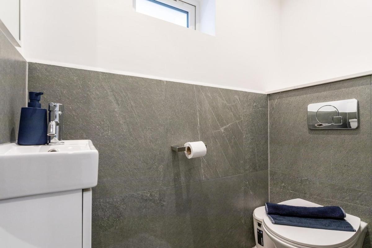 Stylish 2-bed Flat In The Heart Of West Hampstead * Londres