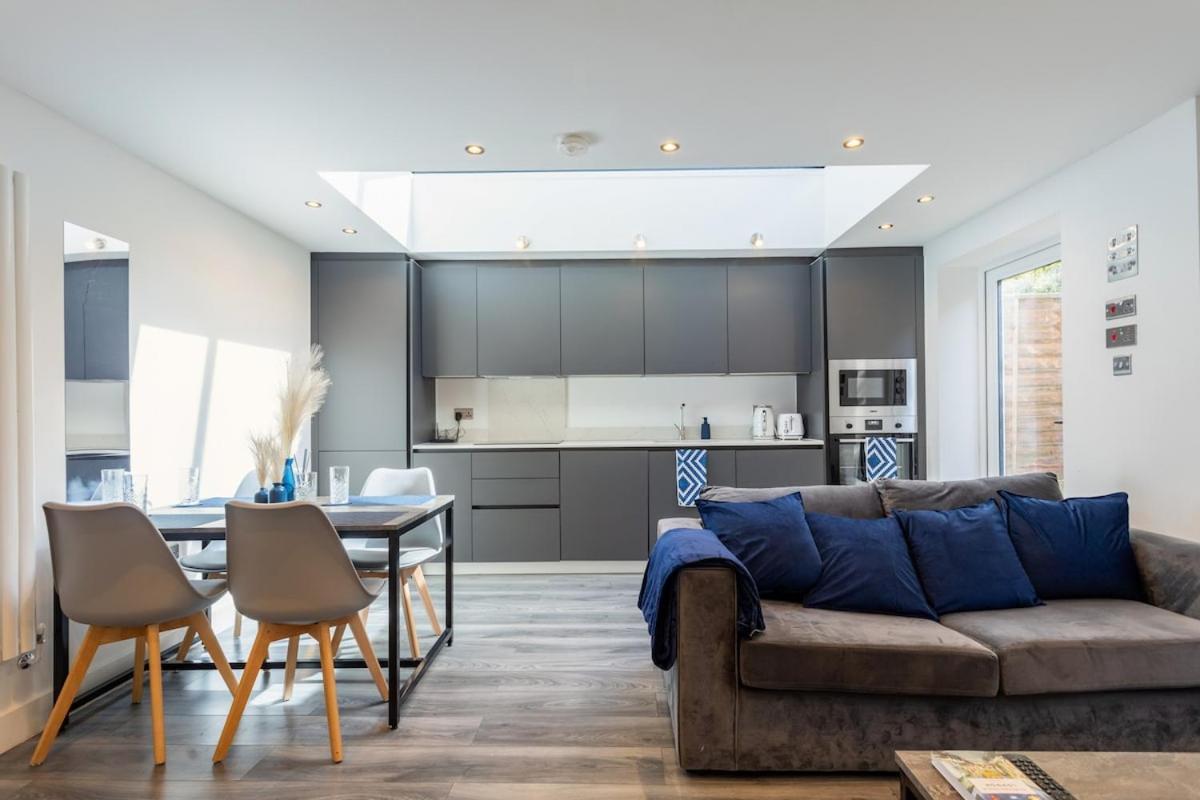 Stylish 2-bed Flat In The Heart Of West Hampstead Apartamento Londres