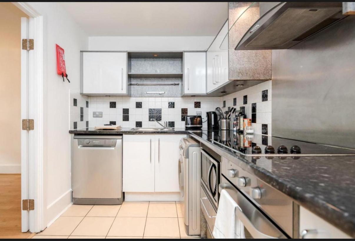 Apartamento Fountain House Flat Londres