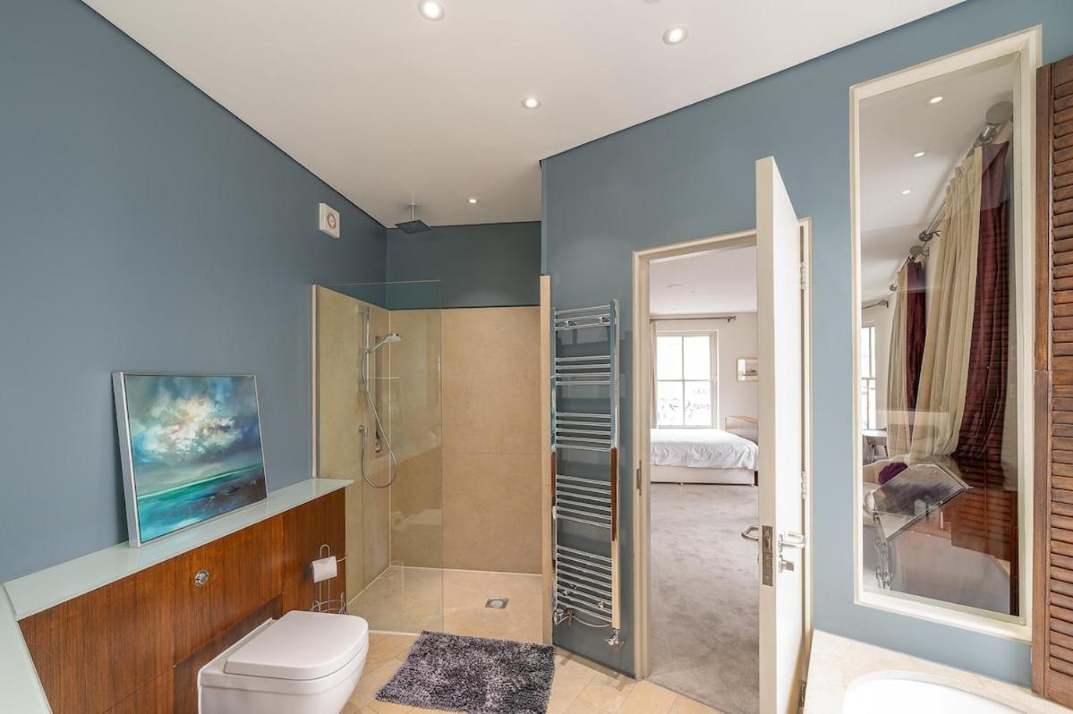 Brand New Refurbishment Townhouse In Notting Hill Near Portobello Road With Ac Air Conditioning & Roof Terrace