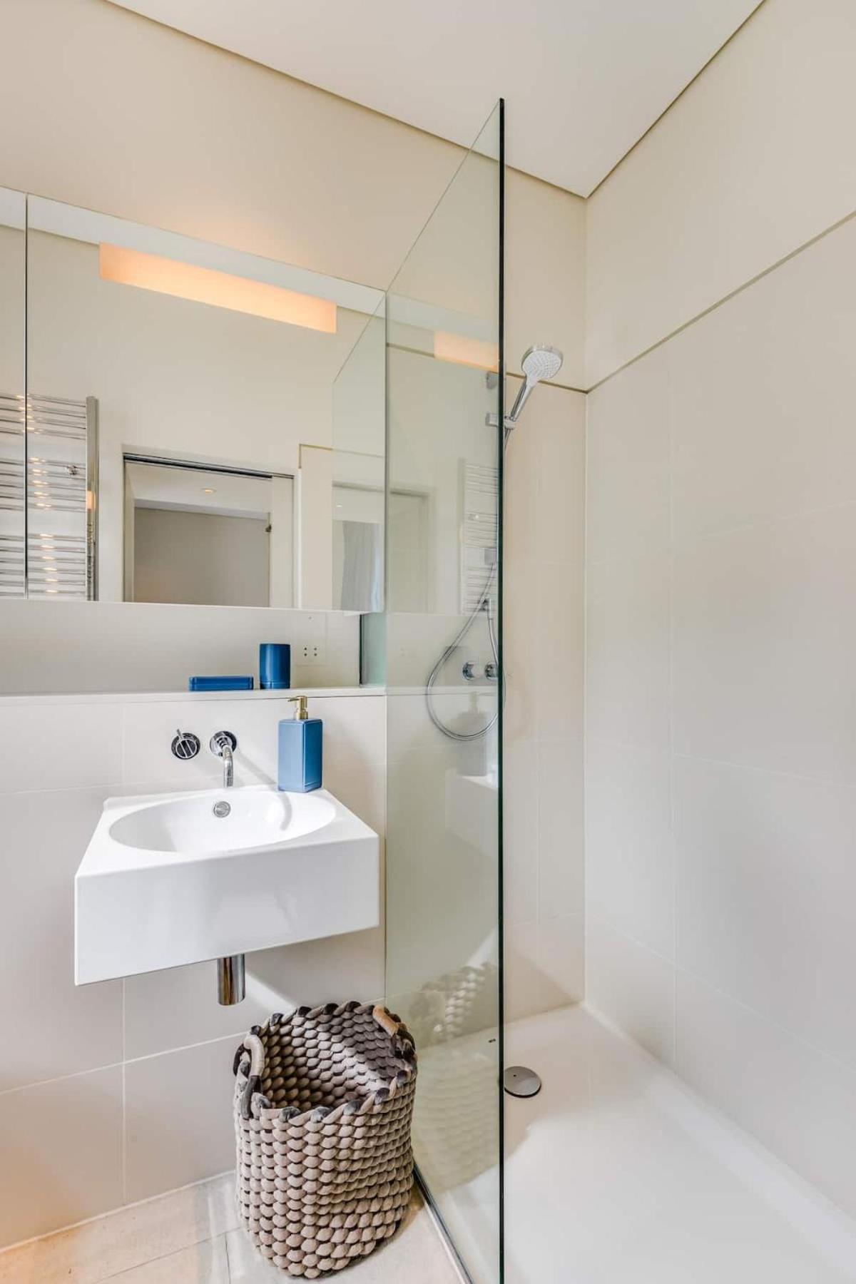 Brand New Refurbishment Townhouse In Notting Hill Near Portobello Road With Ac Air Conditioning & Roof Terrace Apartment London