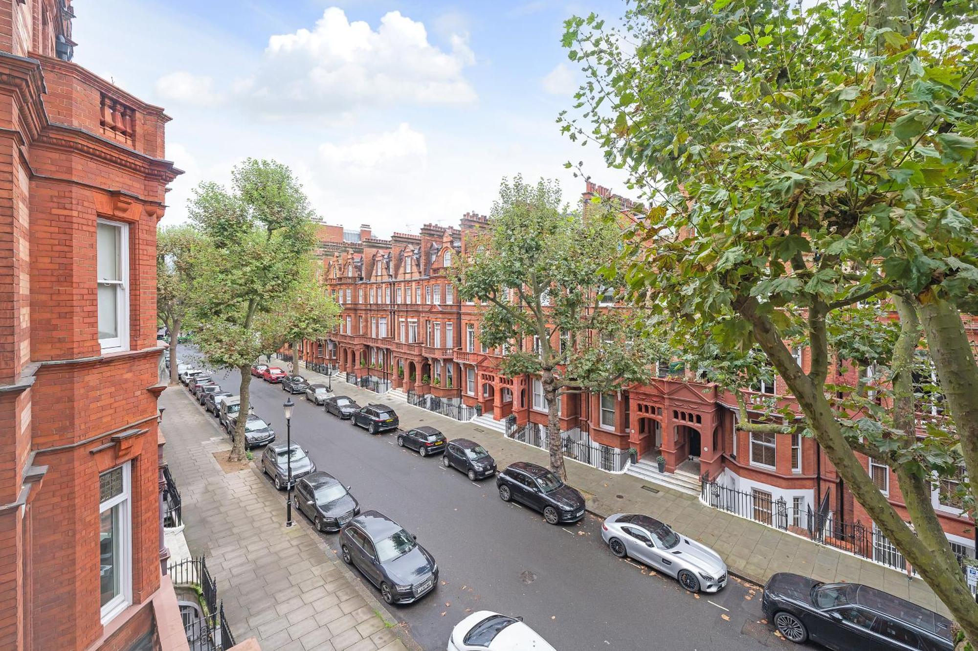 Casa Italia Near Sloane Square, Harrods And Kings Road - Washing Machine & Wifi Apartamento Londres