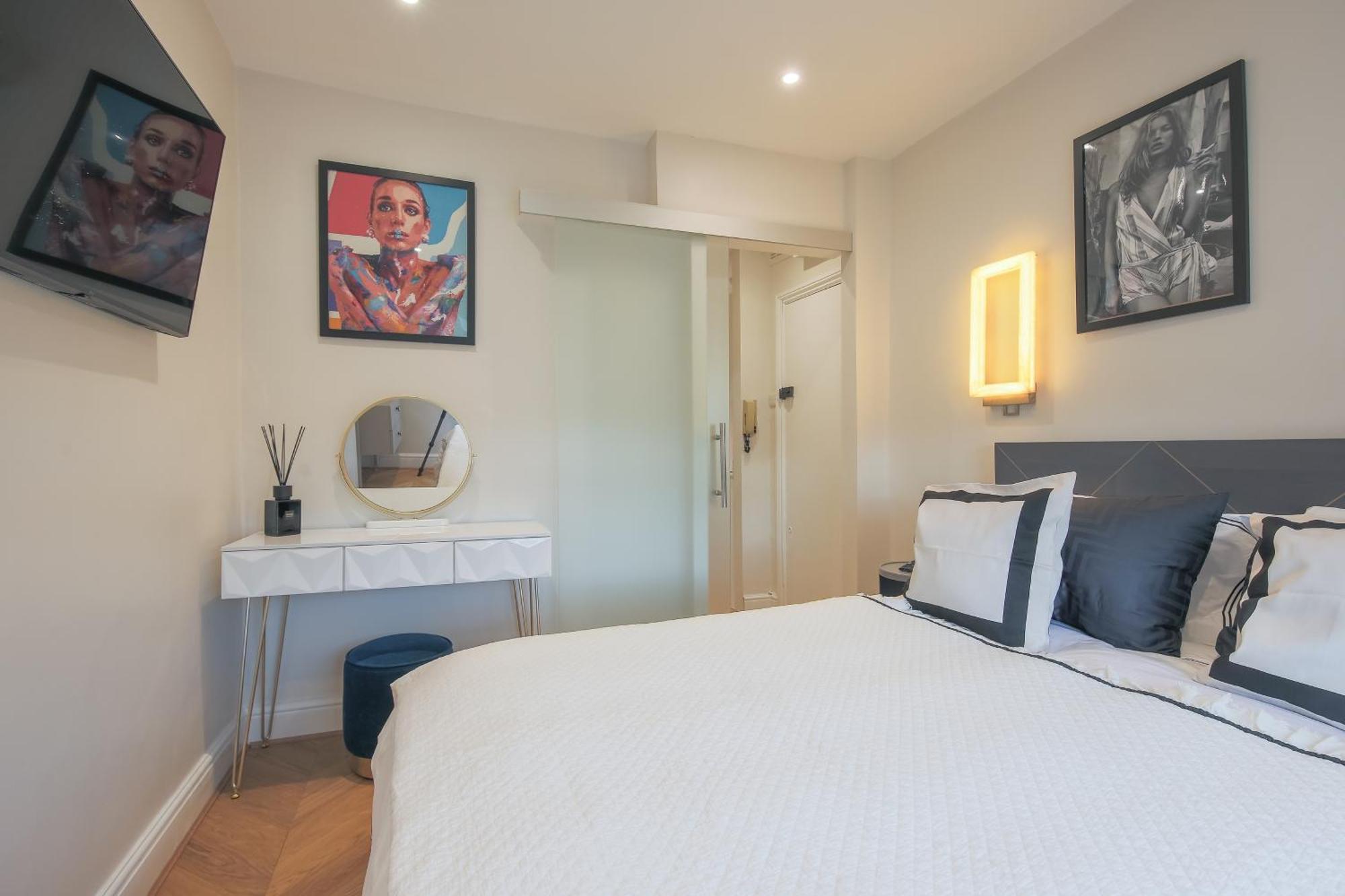 Camden Apartment