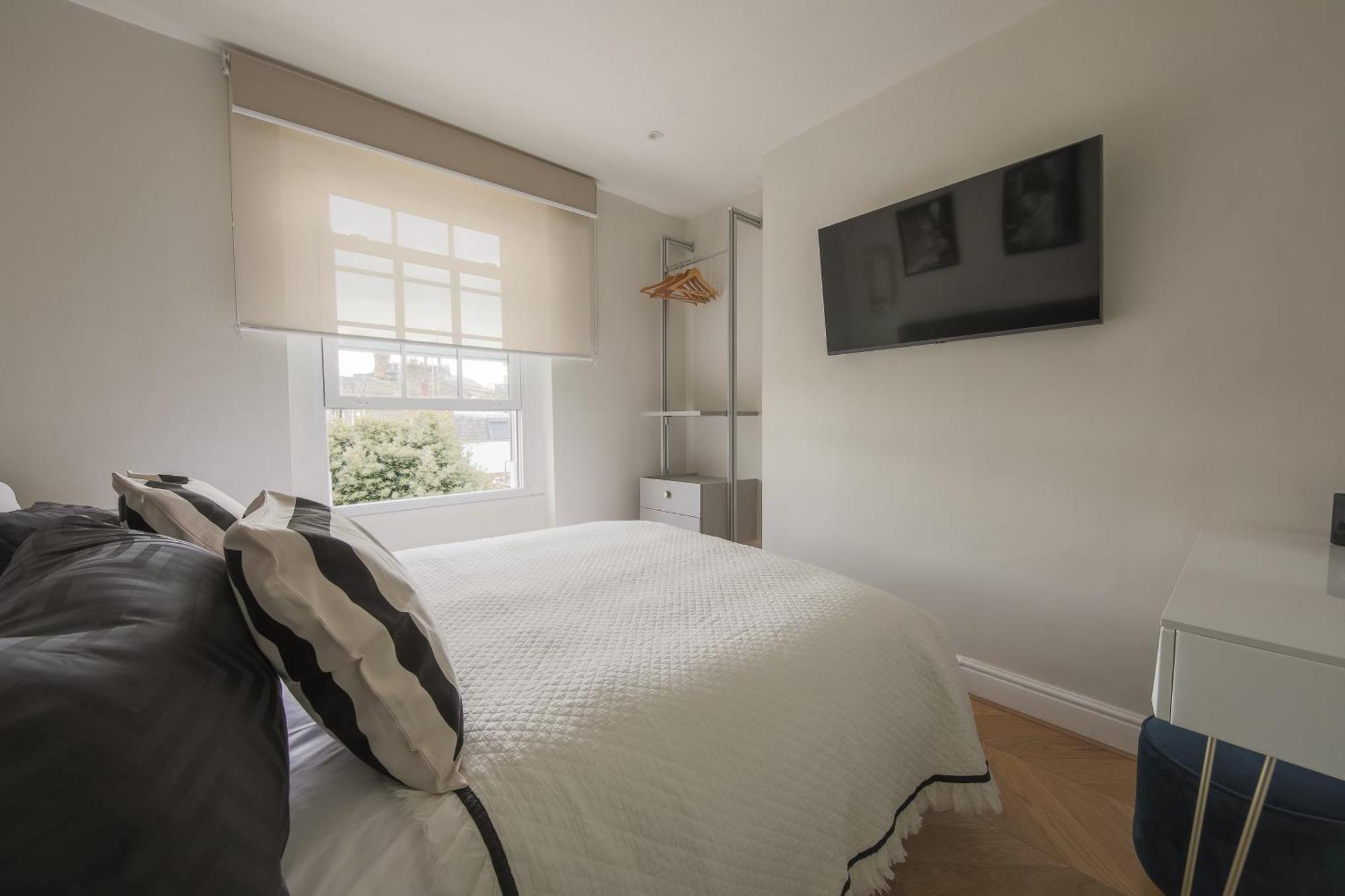 Camden Apartment