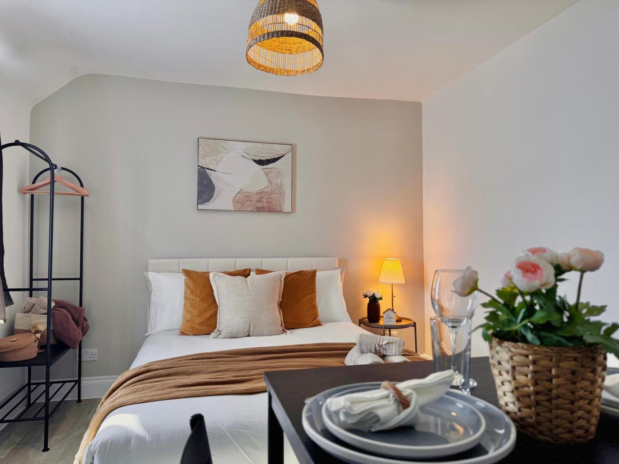 Homely 30min To Apartment London
