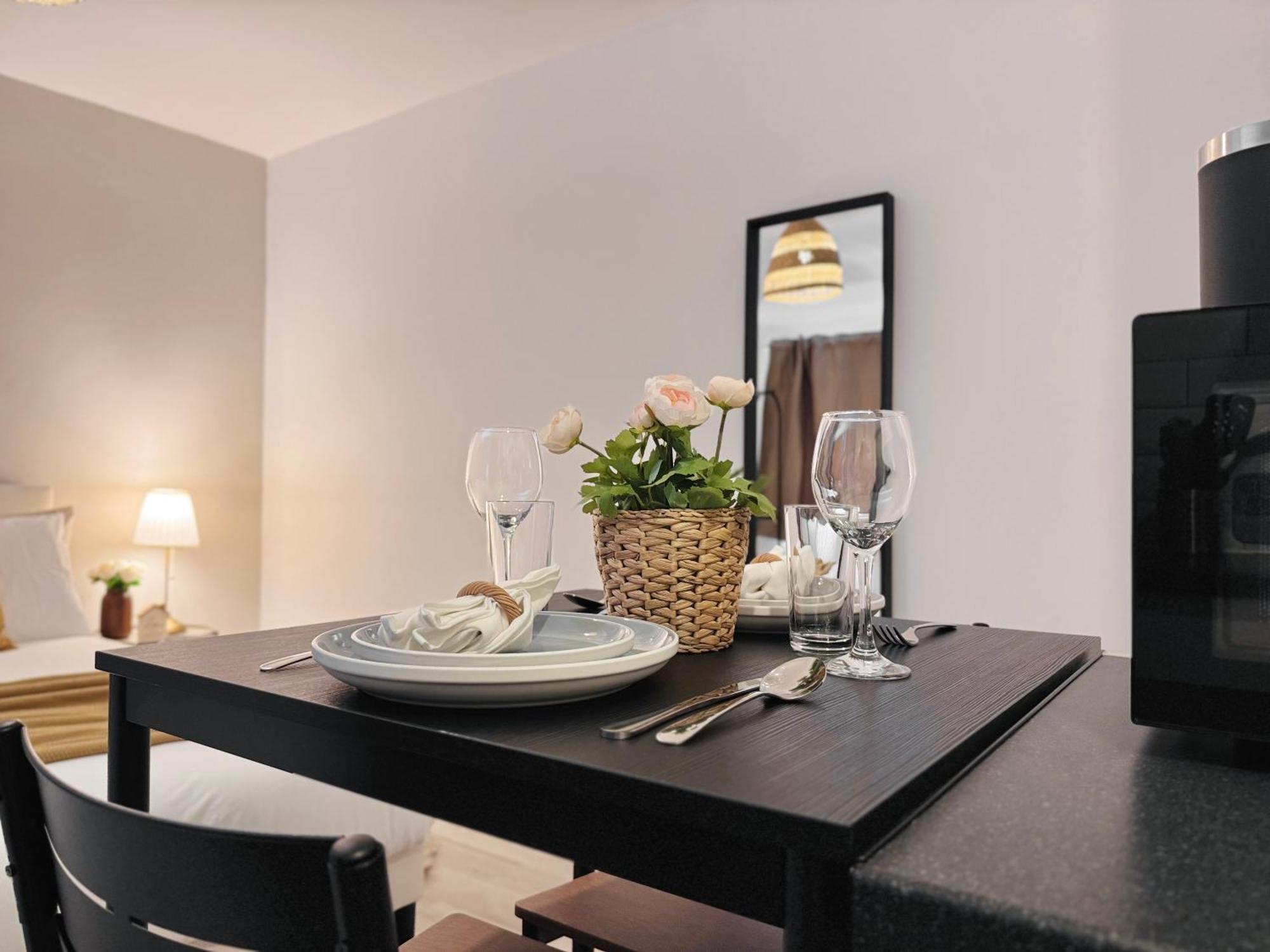 Apartment Homely 30min To *