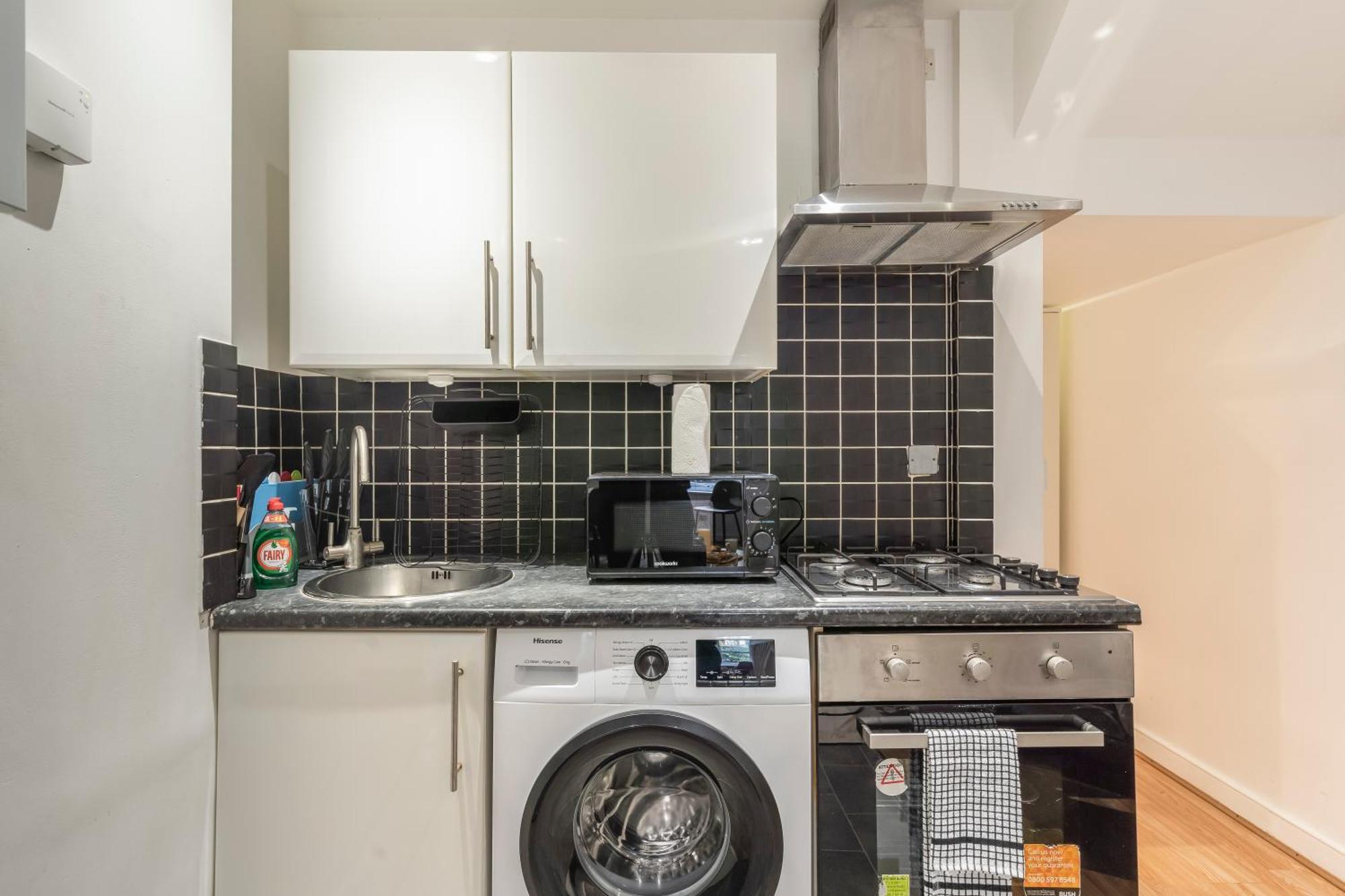 Apartment Stylish 2 Bed North London