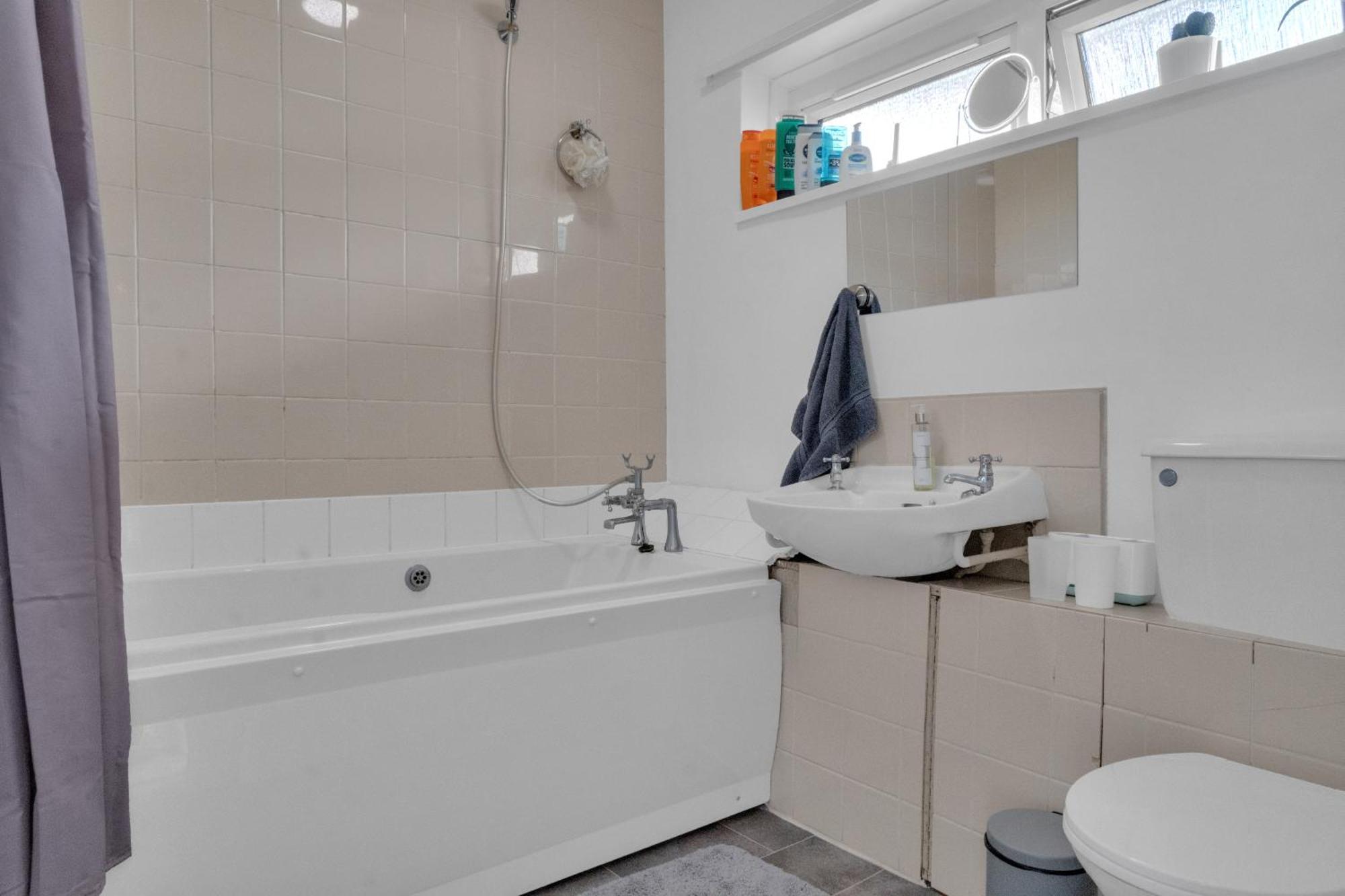 Cosy 5-bedroom Flat With Terrace In Wimbledon Apartamento Londres