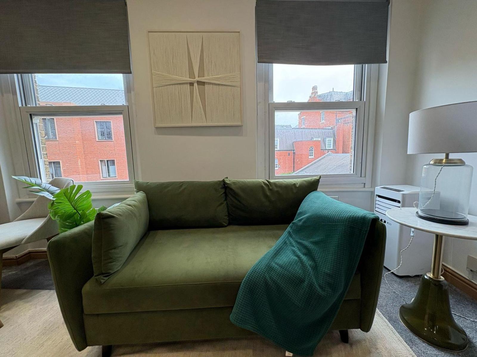 Estatesmen Mayfair Bond Street Flat London